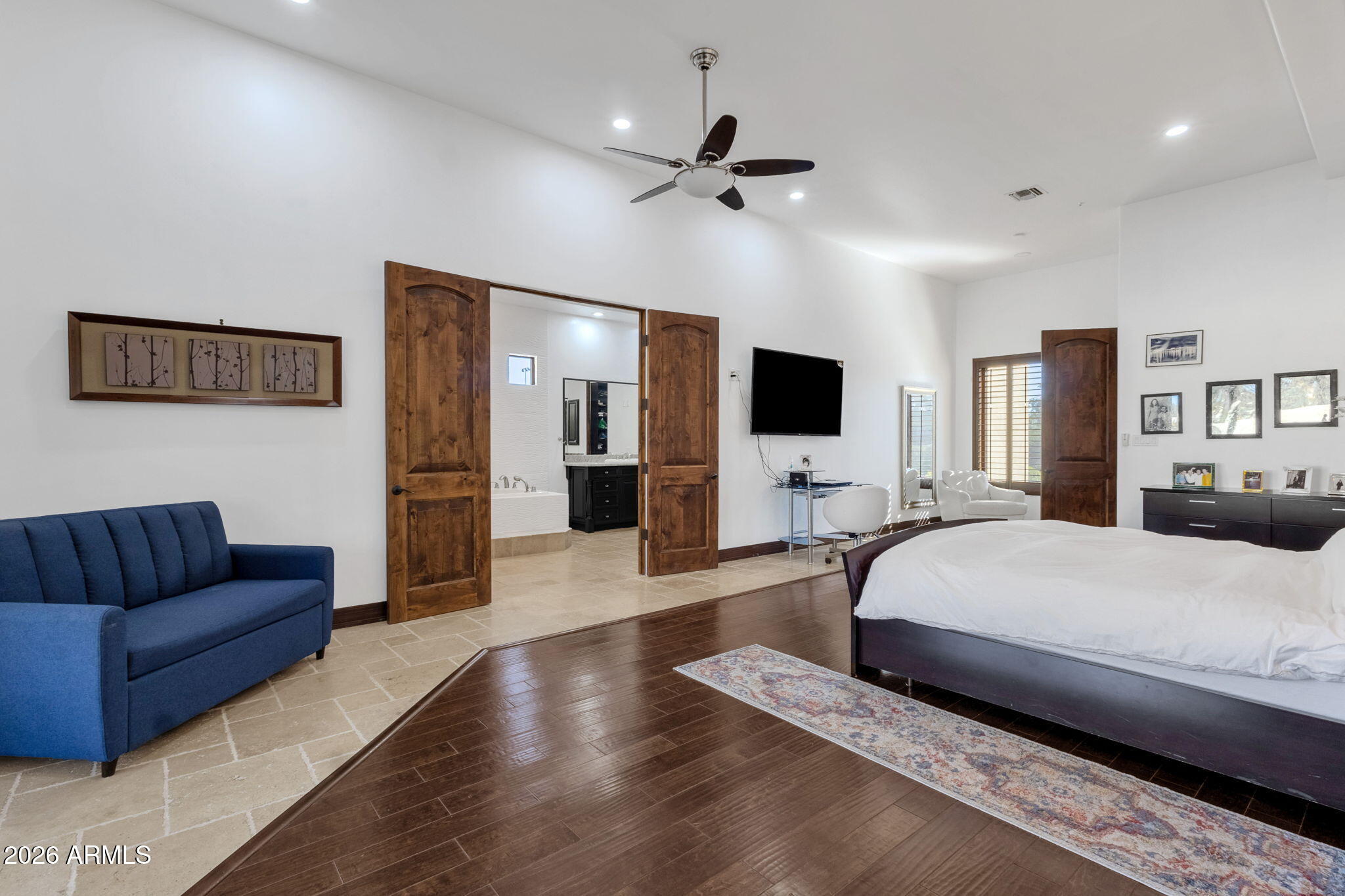 7320 E SWEETWATER Avenue