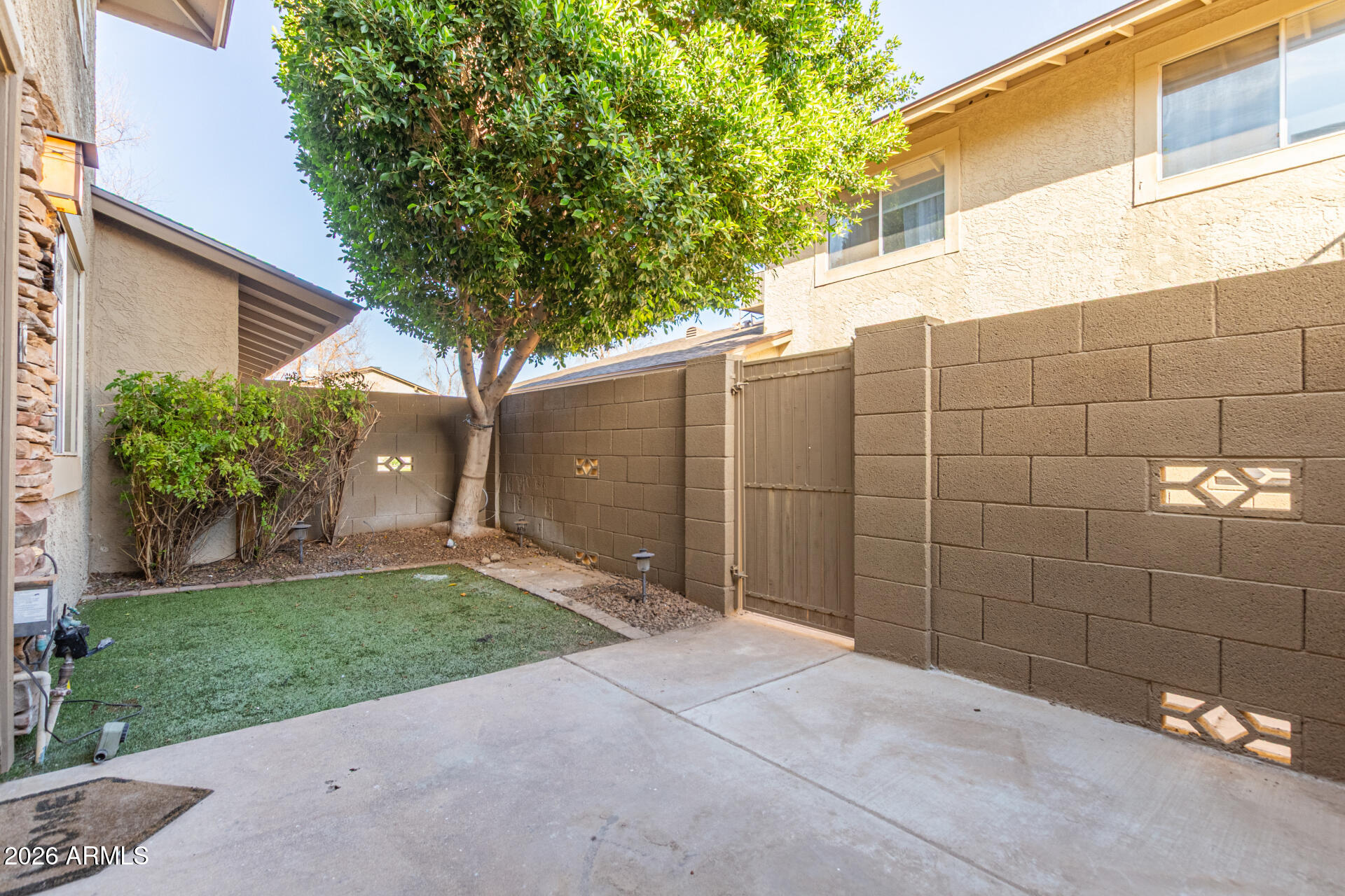 8525 E BELLEVIEW Street 6