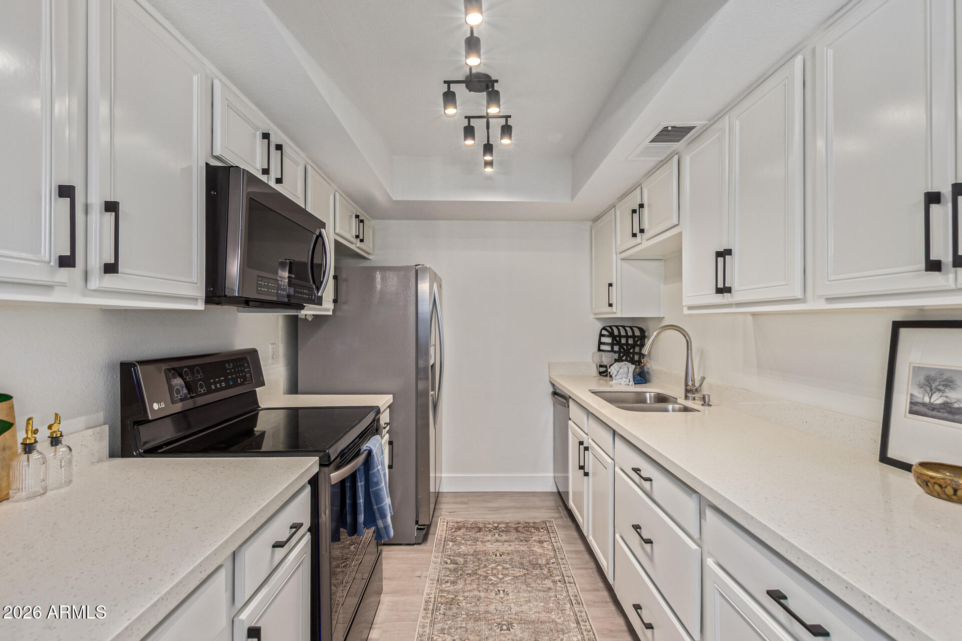 8525 E BELLEVIEW Street 6