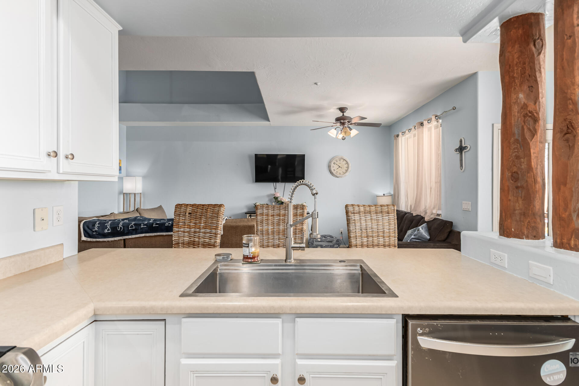 13847 N HAMILTON Drive 102