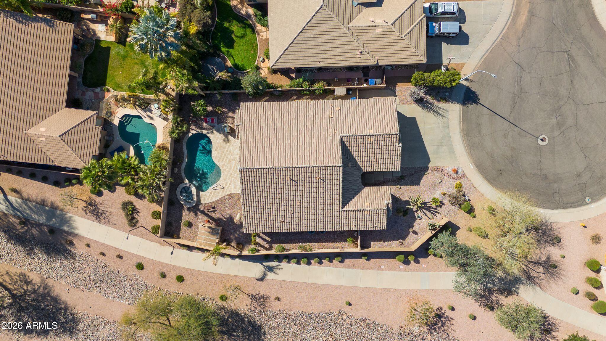 2483 E WATERVIEW Place