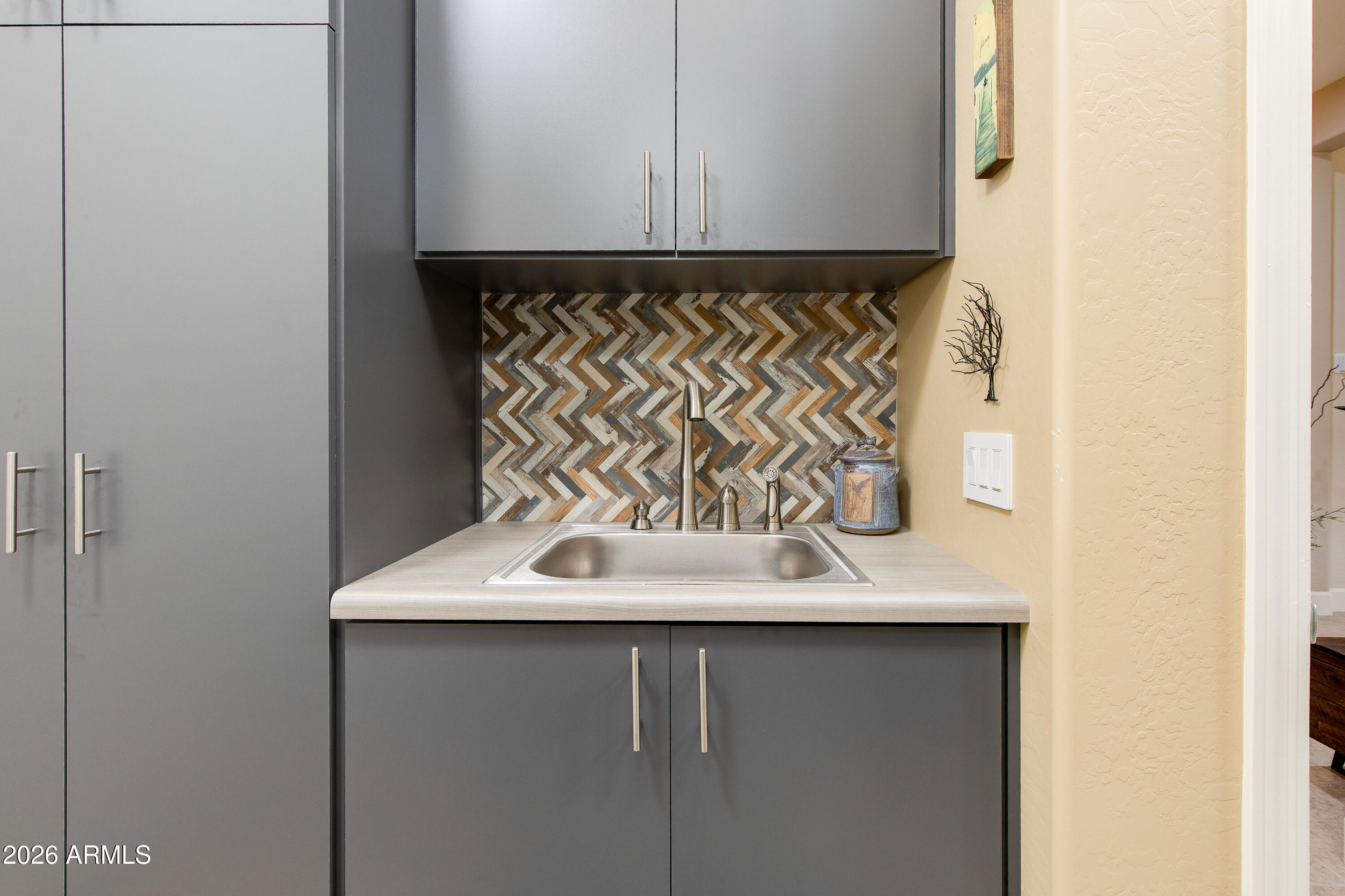 4260 OLD ORCHARD Drive