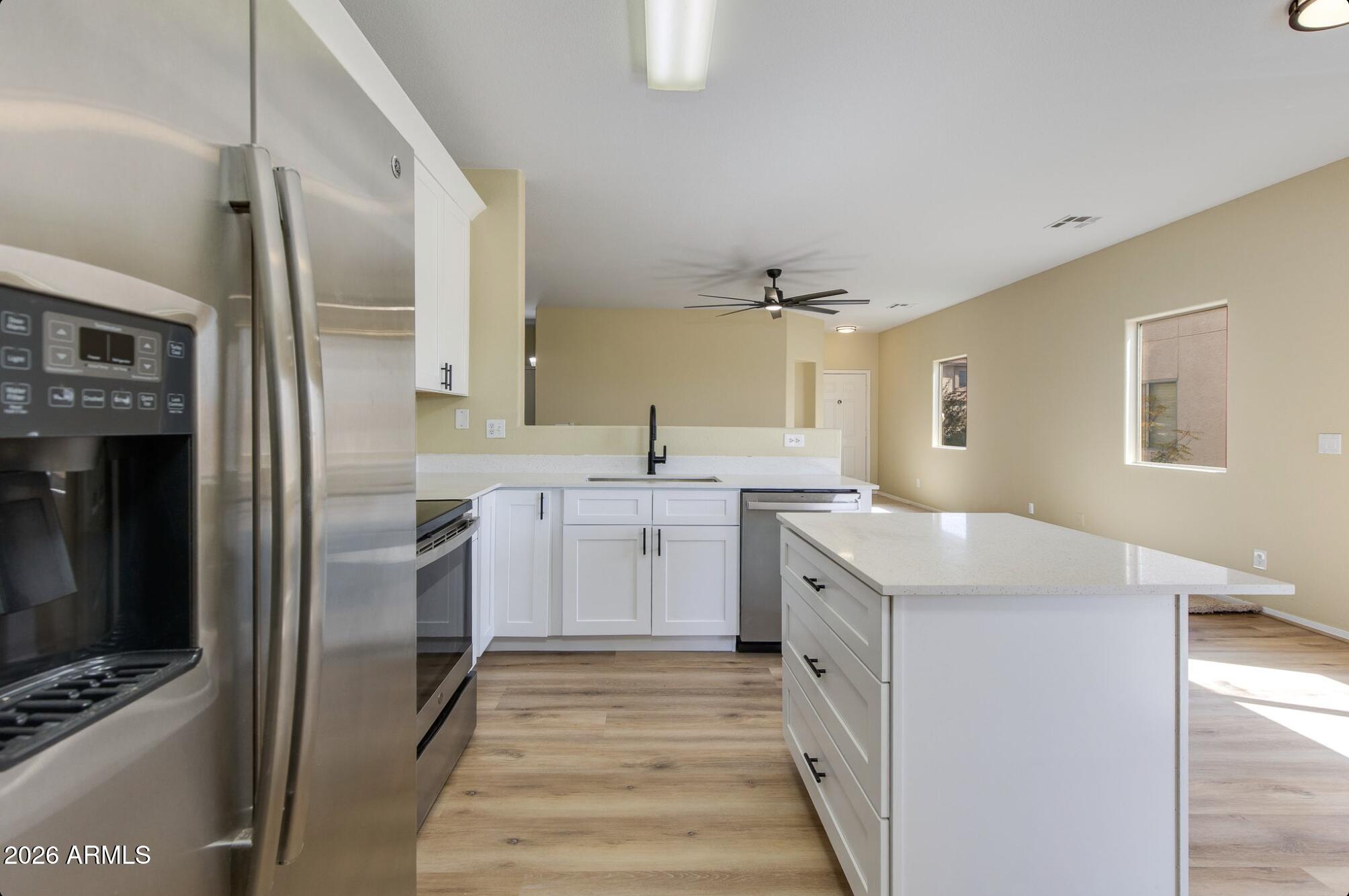 5609 E Lush Vista View