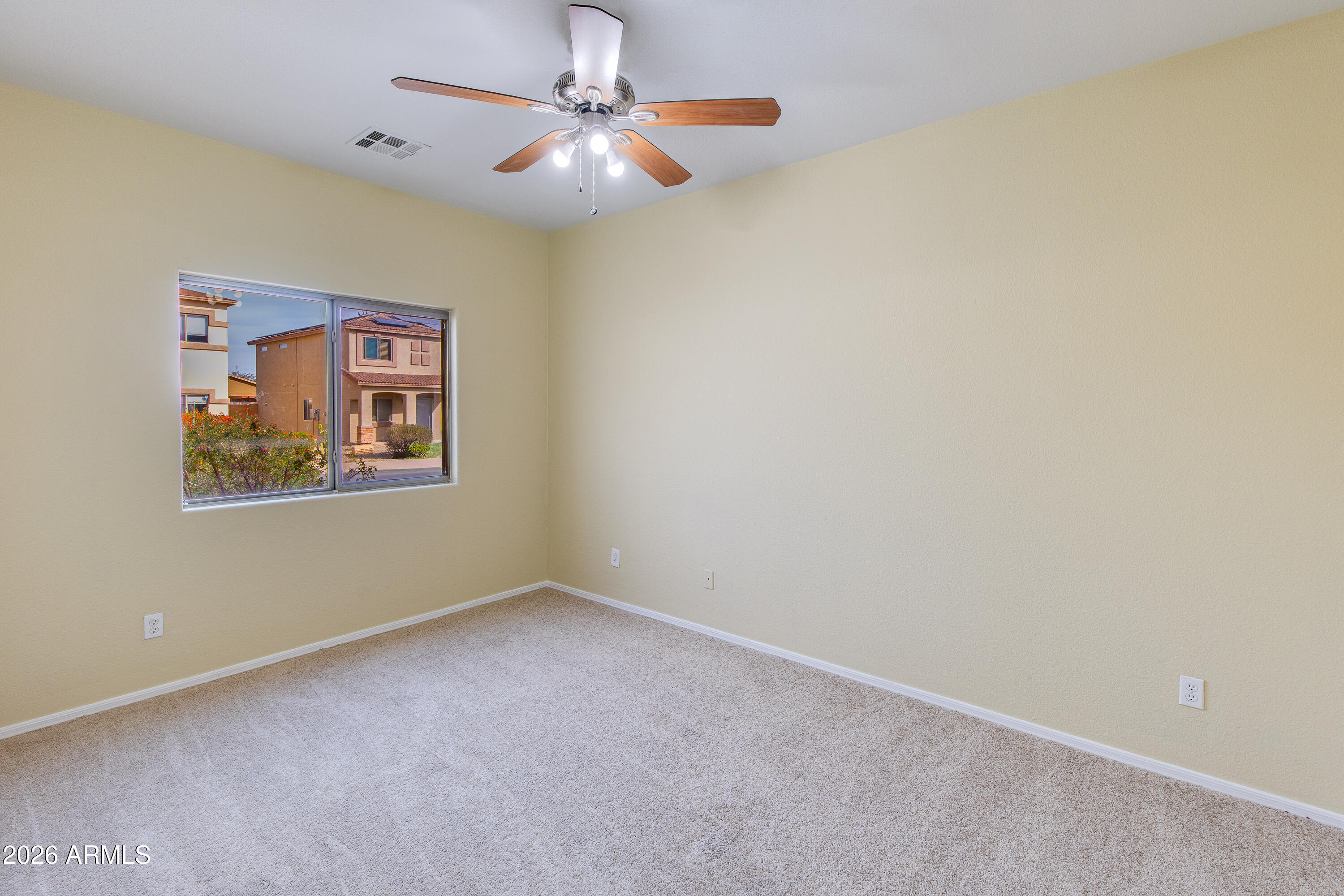 5609 E Lush Vista View