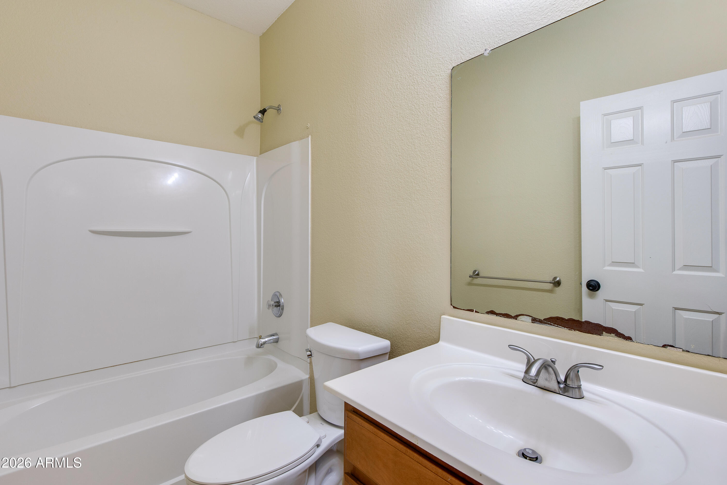 5609 E Lush Vista View