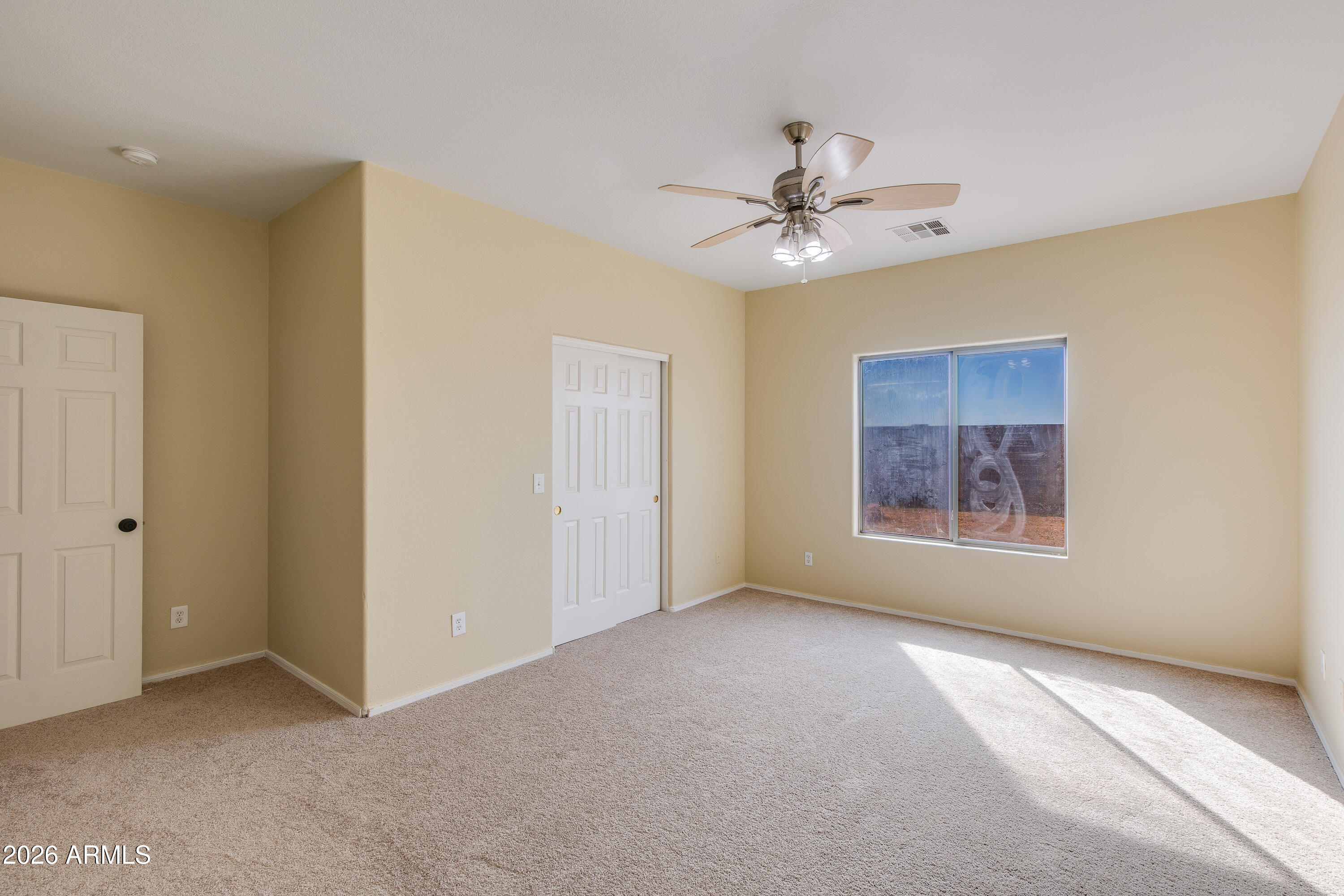 5609 E Lush Vista View