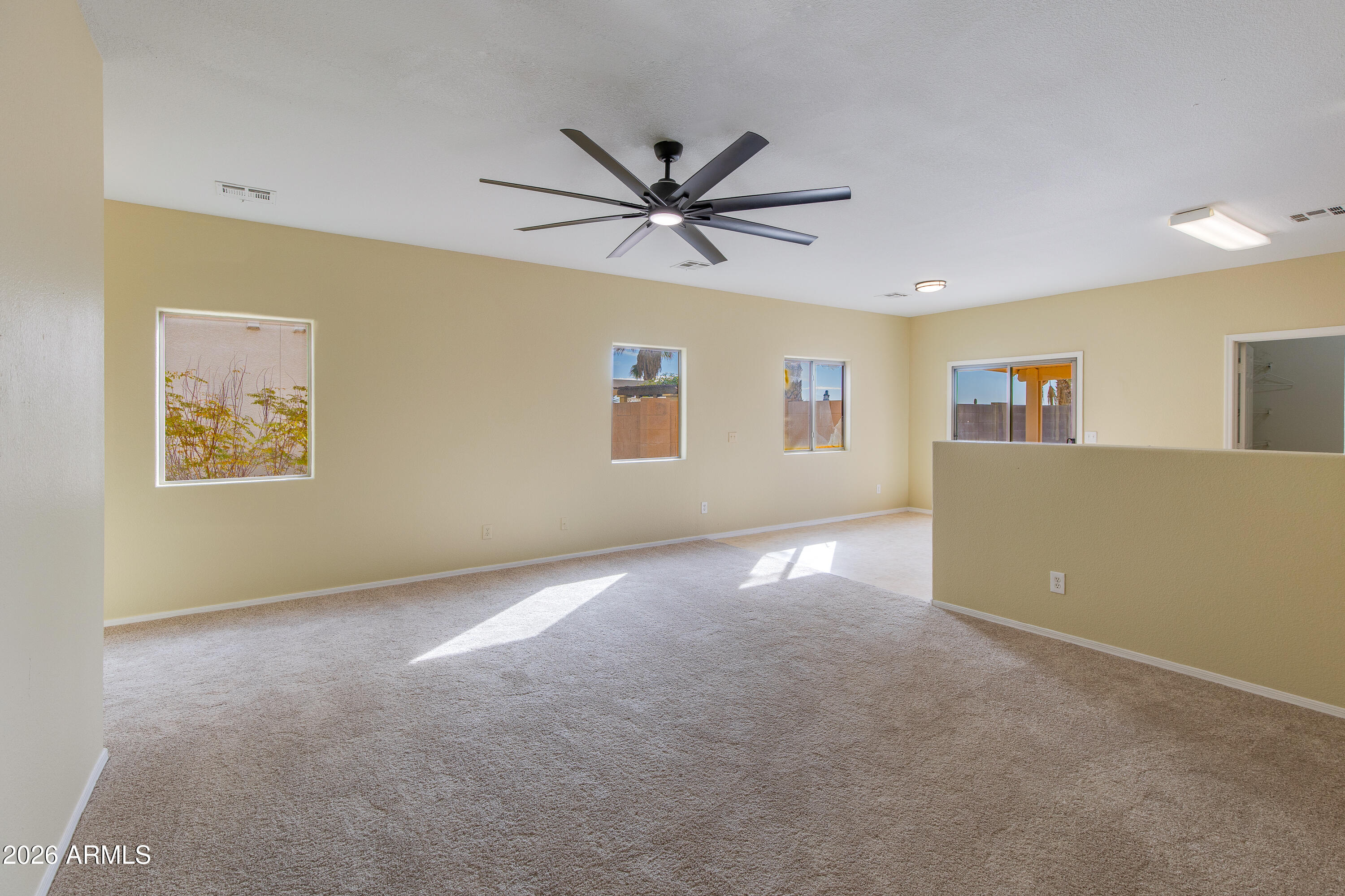 5609 E Lush Vista View