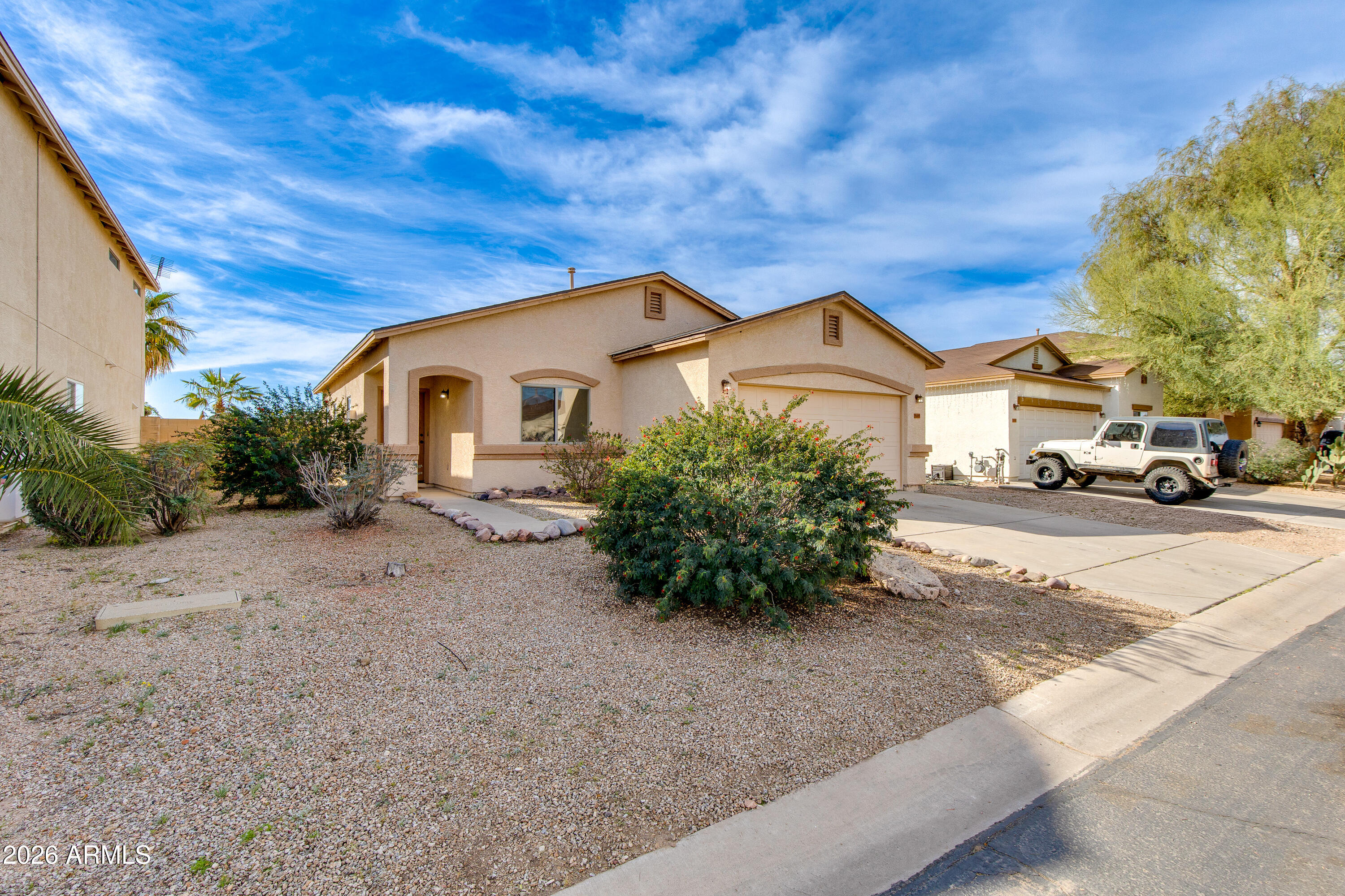 5609 E Lush Vista View