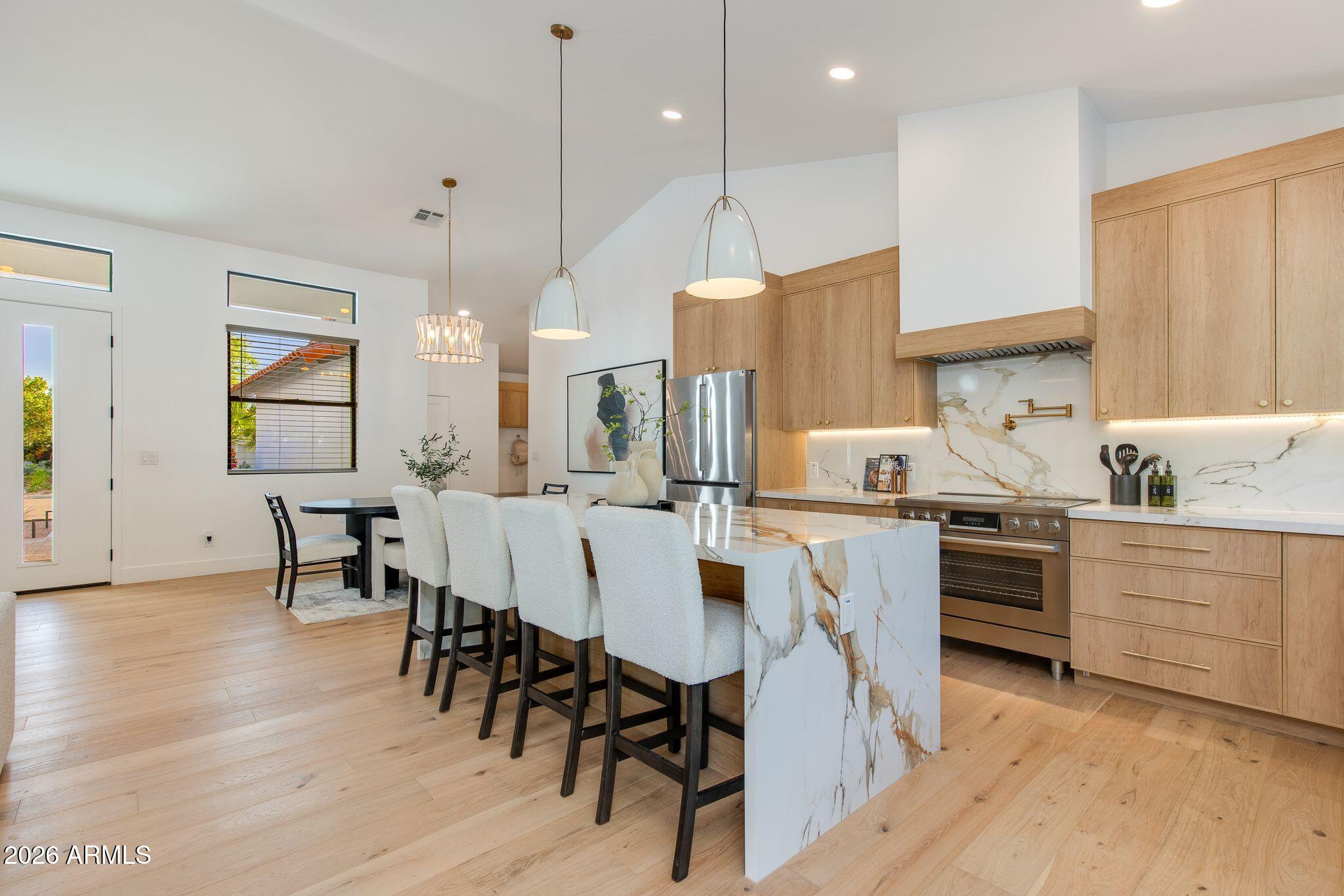 10580 E BELLA VISTA Drive