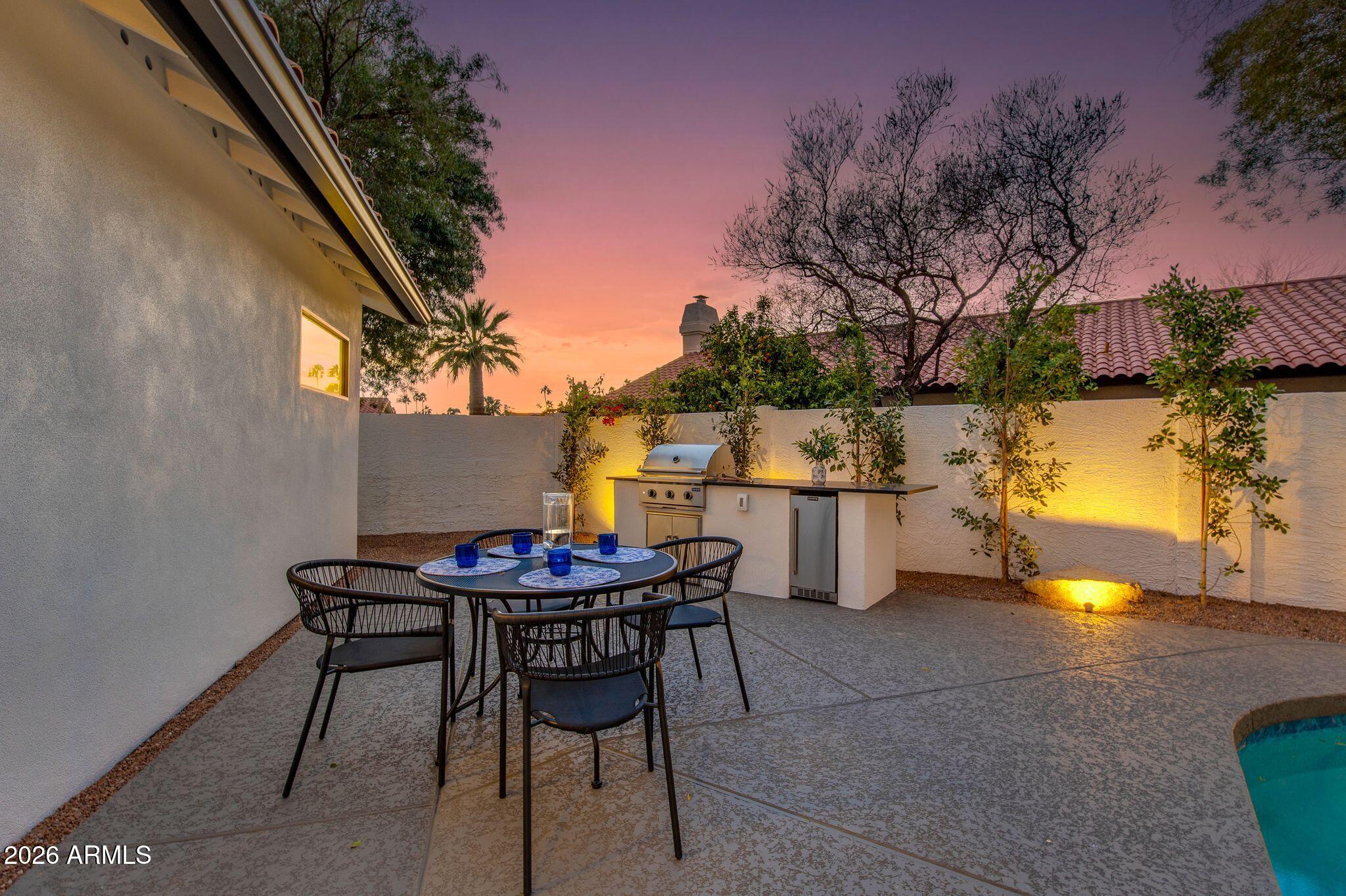 10580 E BELLA VISTA Drive