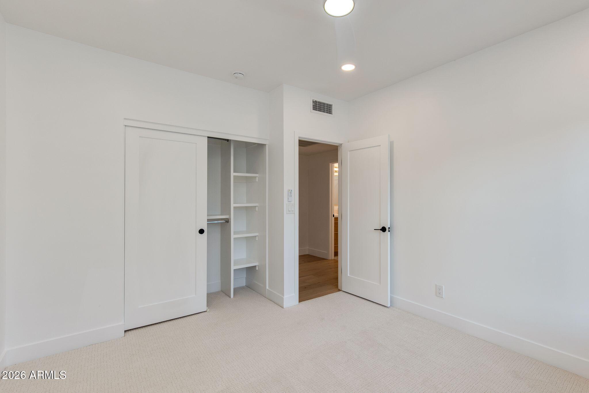 10580 E BELLA VISTA Drive