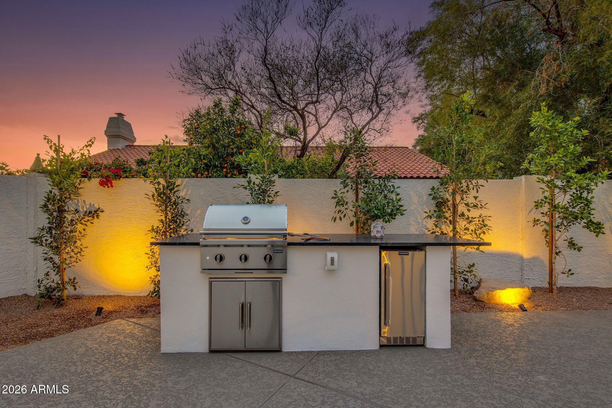 10580 E BELLA VISTA Drive