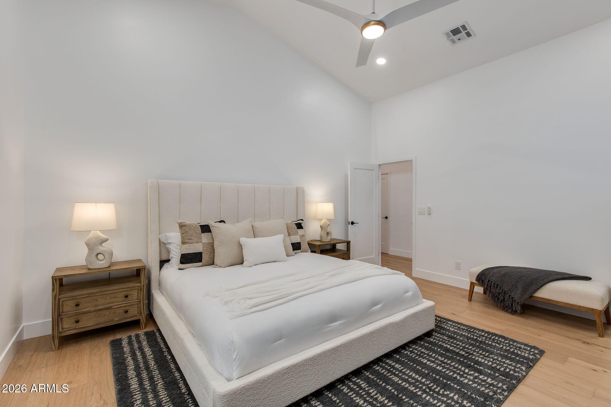 10580 E BELLA VISTA Drive