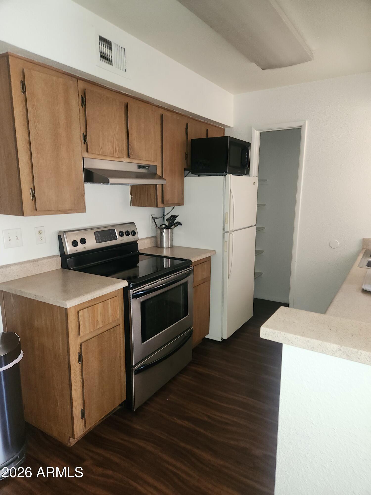 2625 E INDIAN SCHOOL Road E 213