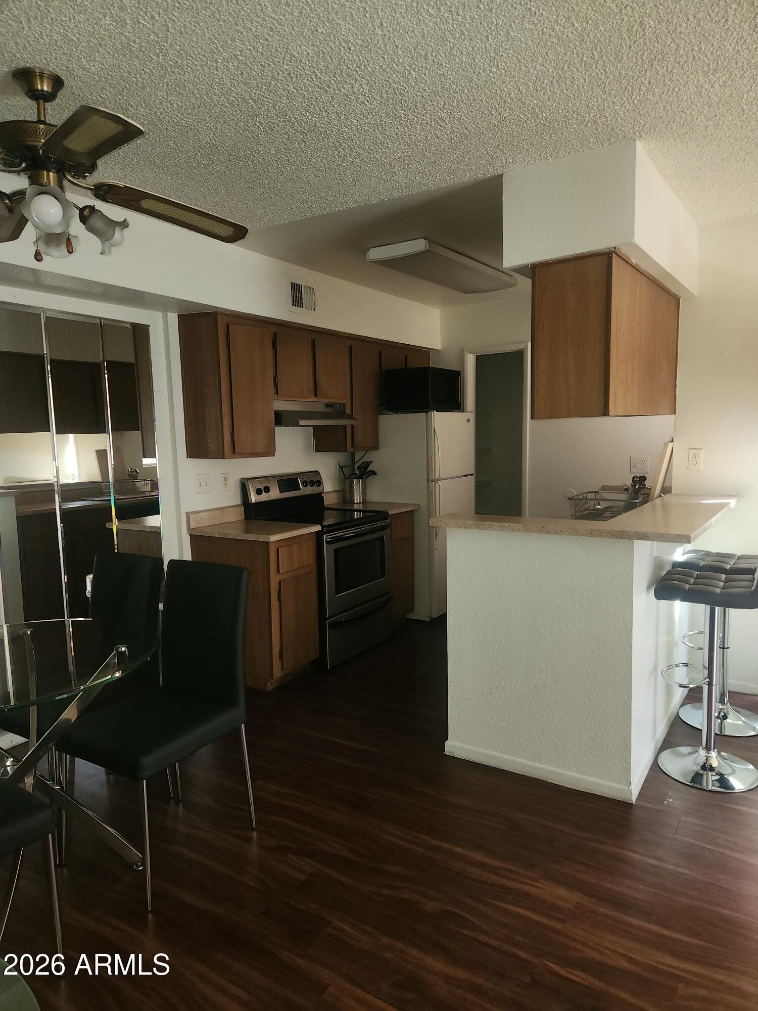 2625 E INDIAN SCHOOL Road E 213