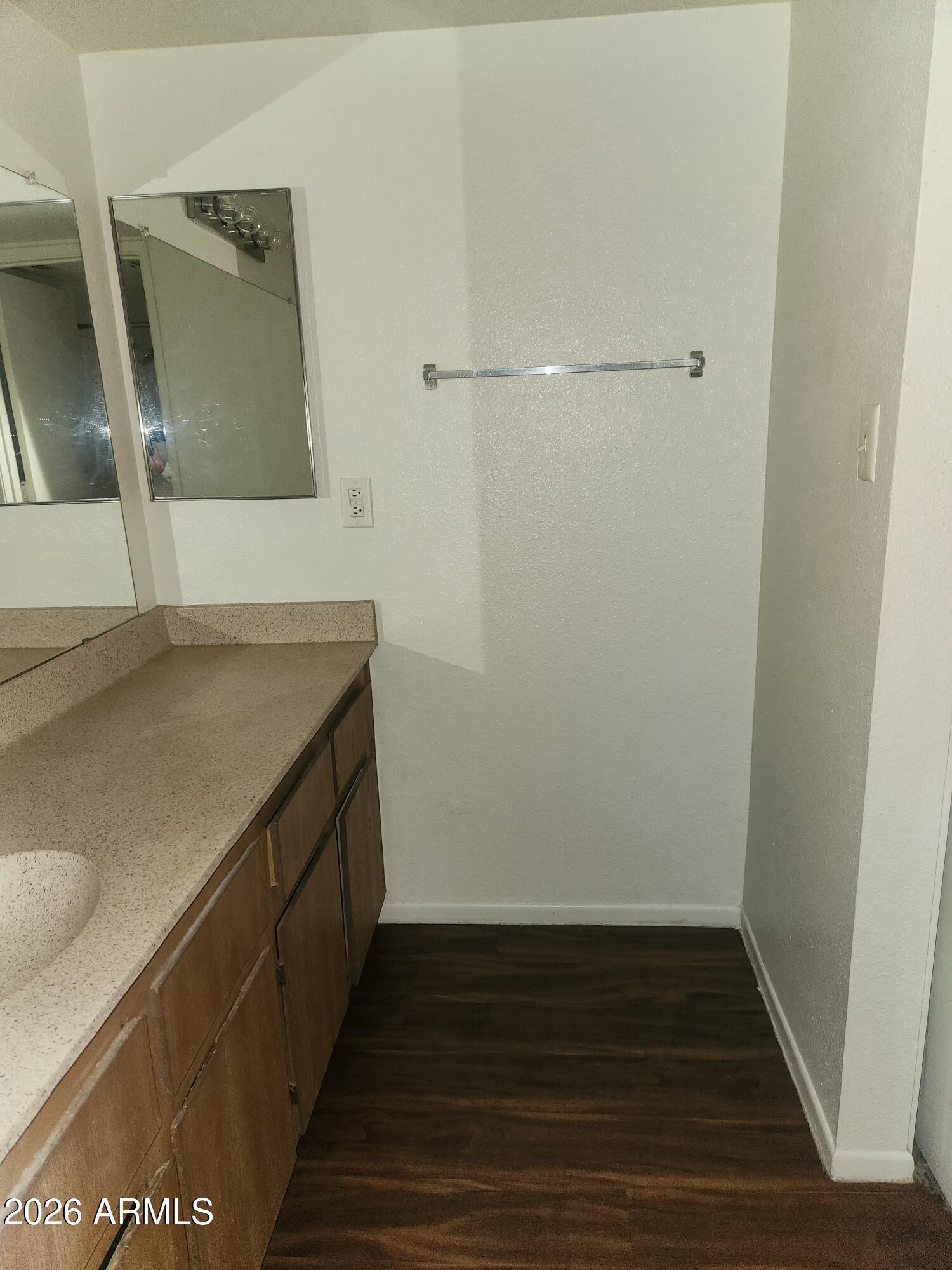 2625 E INDIAN SCHOOL Road E 213