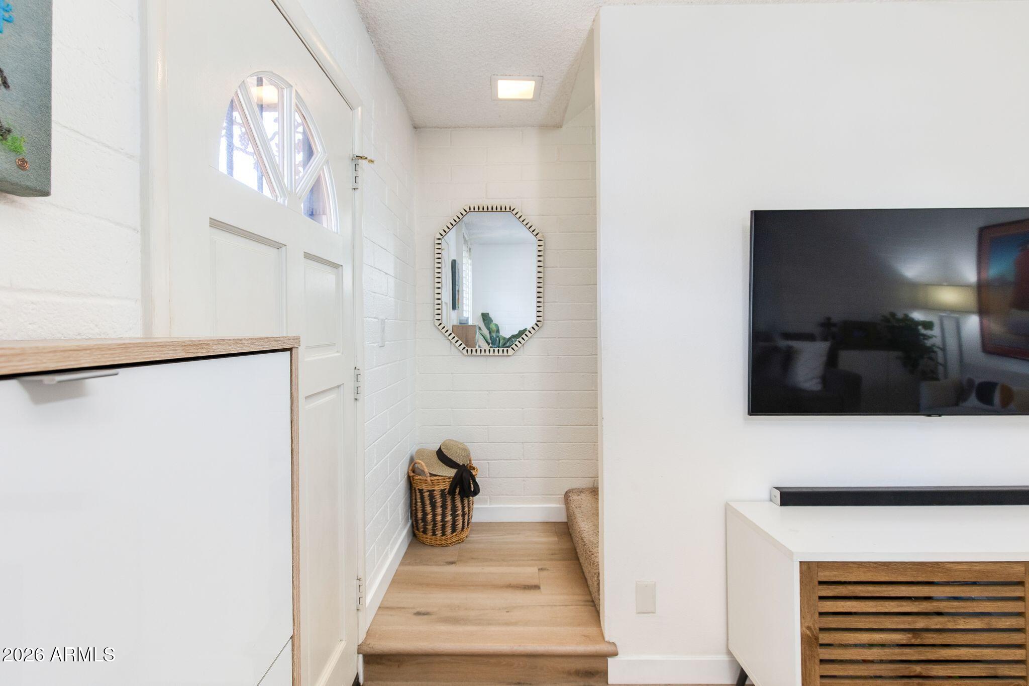 4846 N WOODMERE FAIRWAY 1