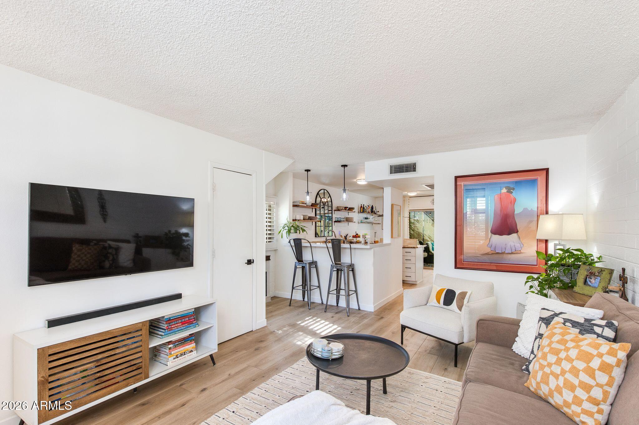 4846 N WOODMERE FAIRWAY 1