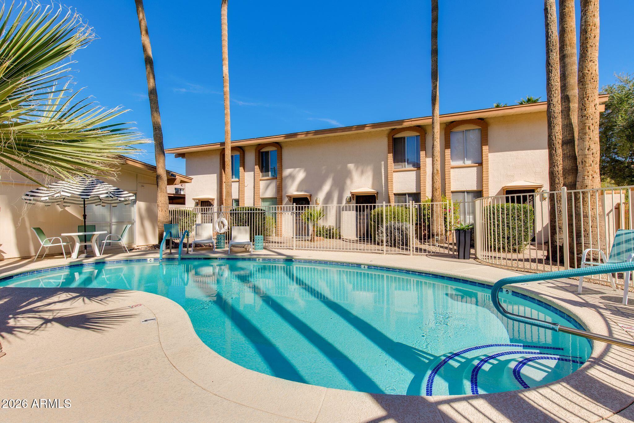 4846 N WOODMERE FAIRWAY 1