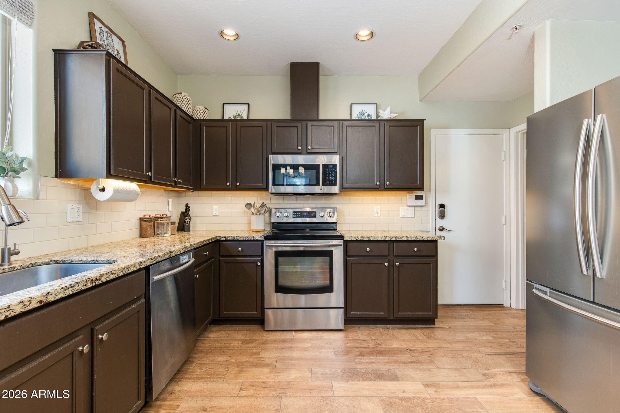 1225 N 36TH Street 1090