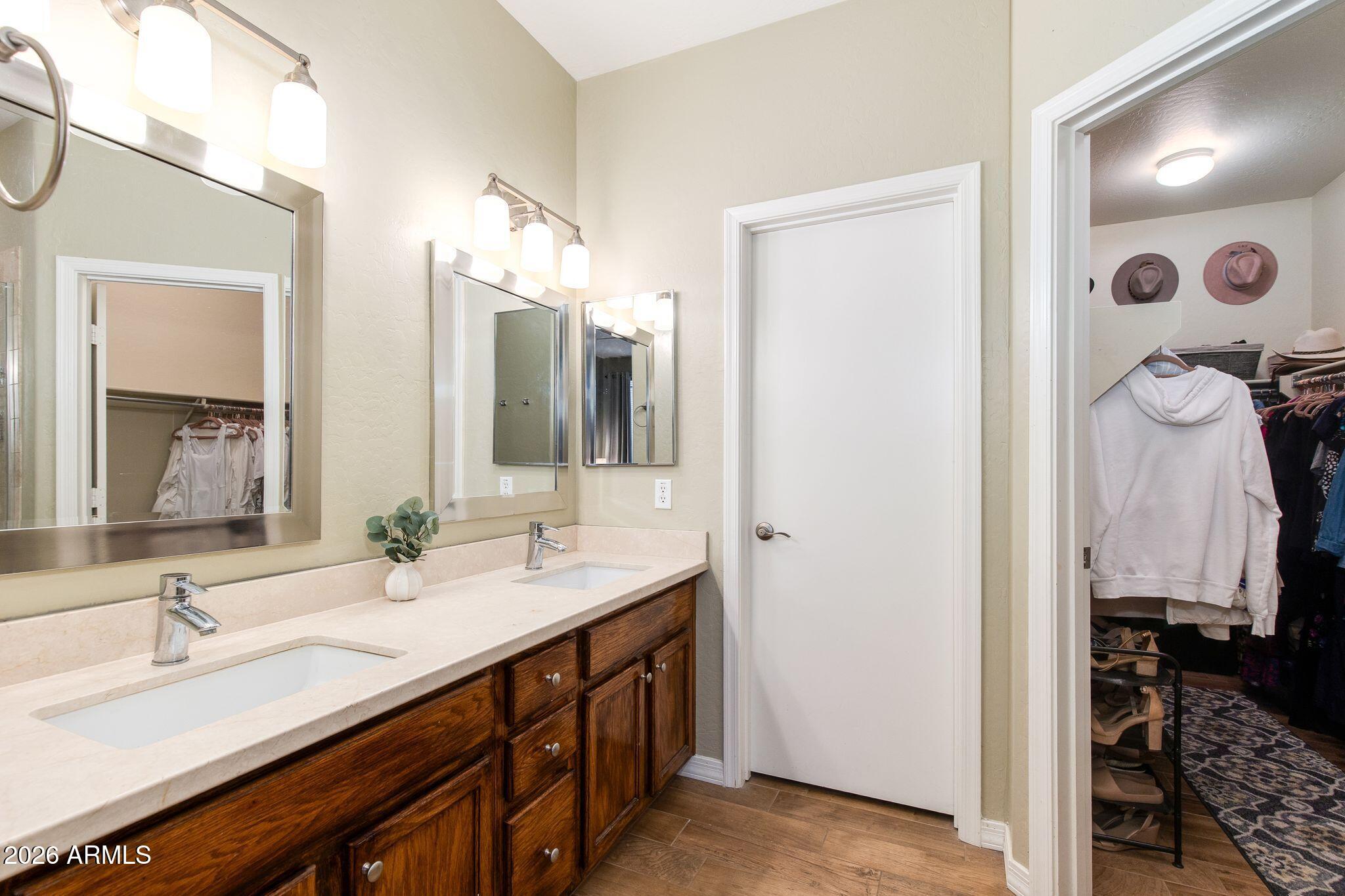 1225 N 36TH Street 1090