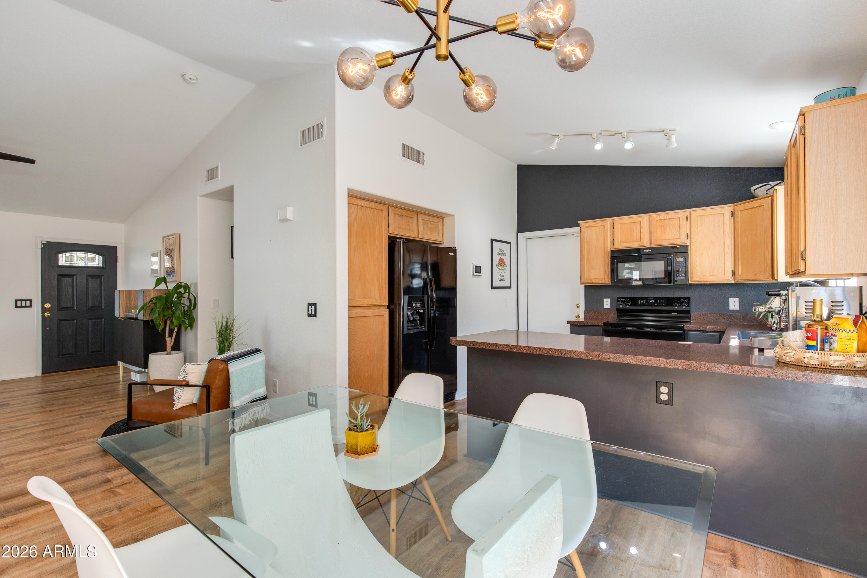 9750 W TONOPAH Drive