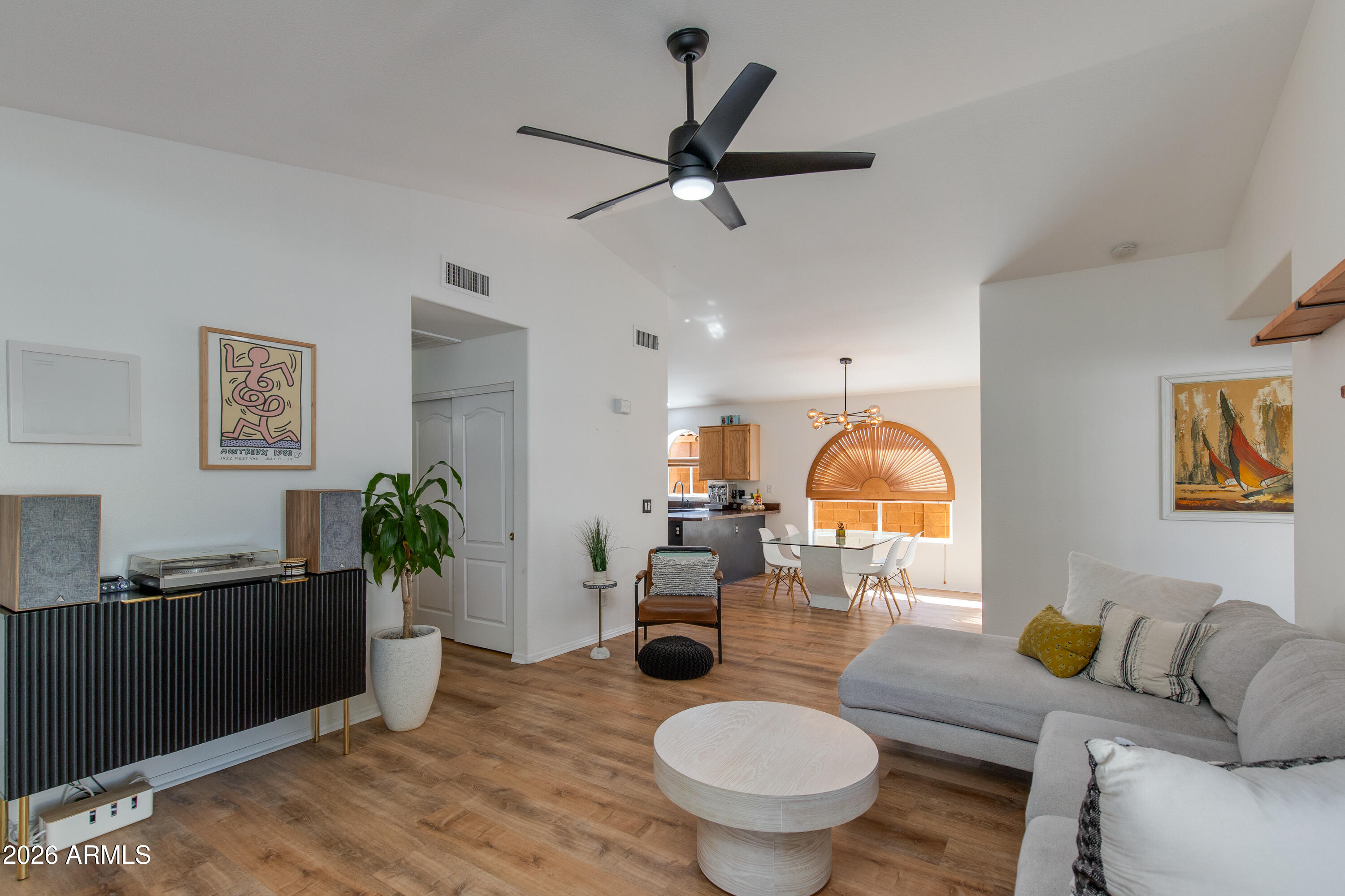 9750 W TONOPAH Drive