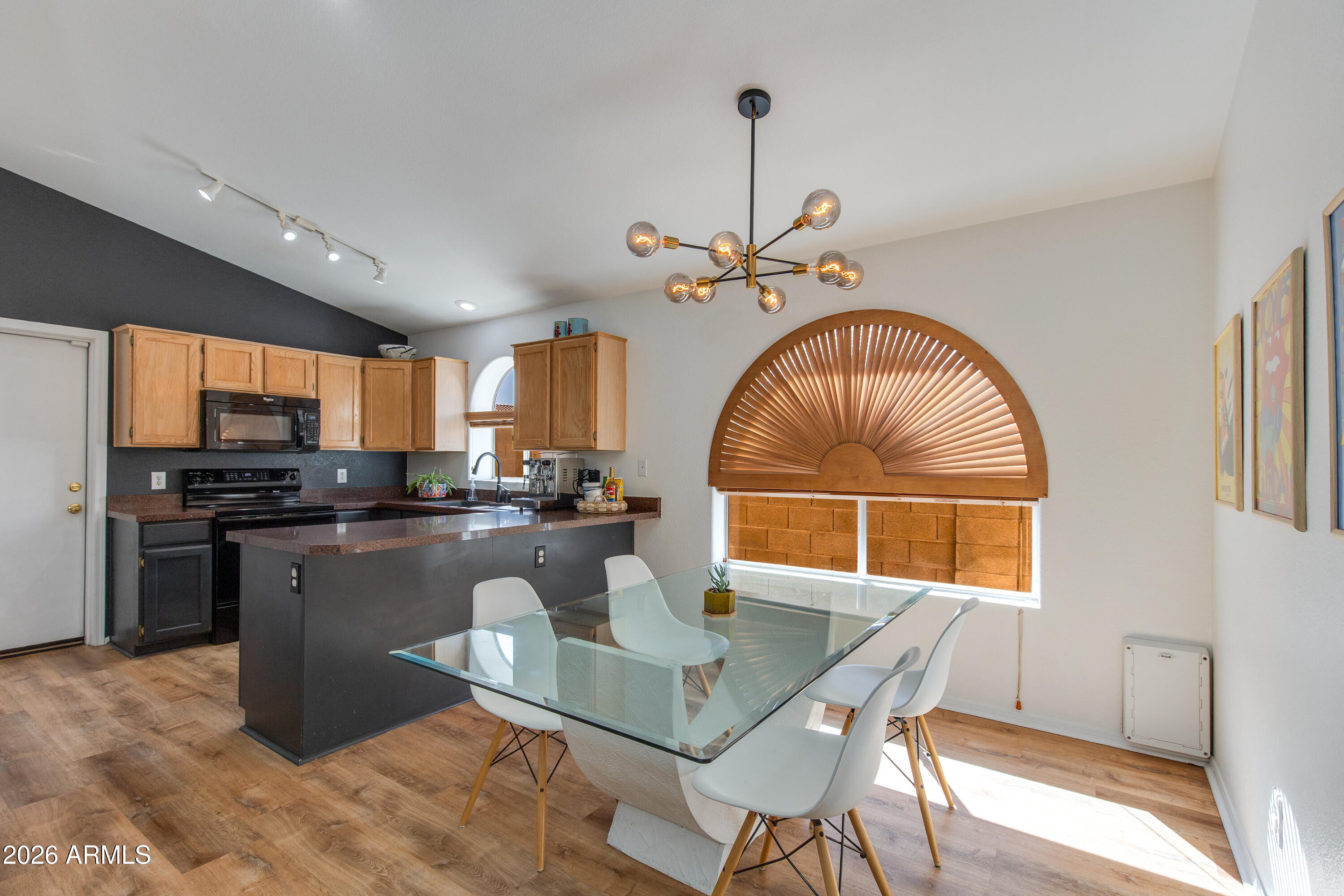 9750 W TONOPAH Drive