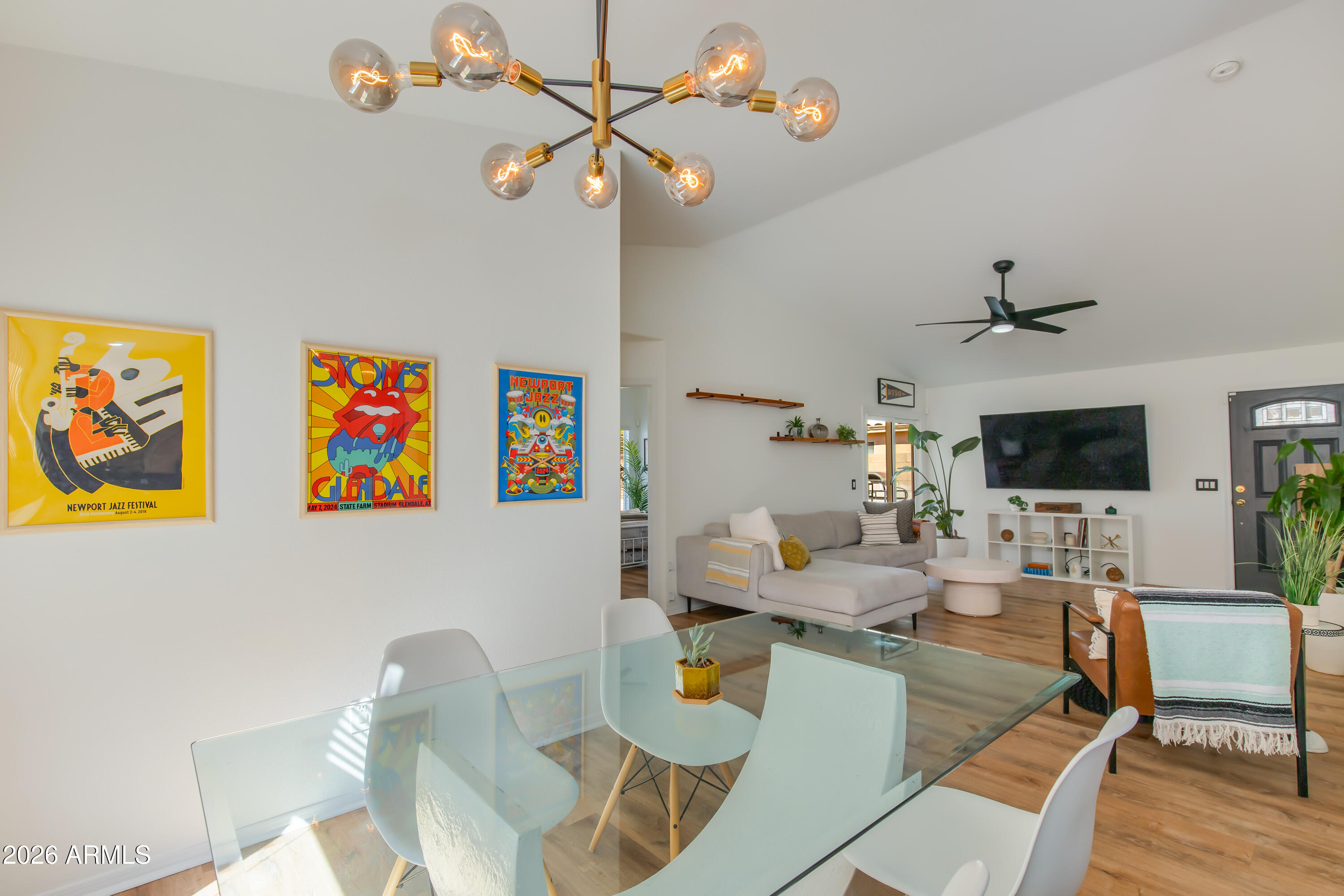 9750 W TONOPAH Drive