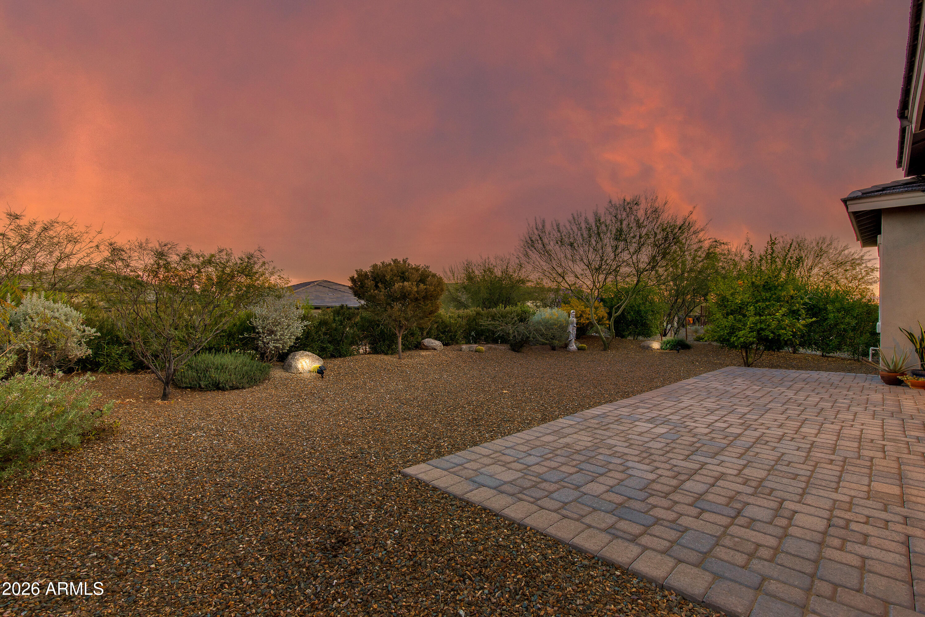 3075 TAPADEROS Drive