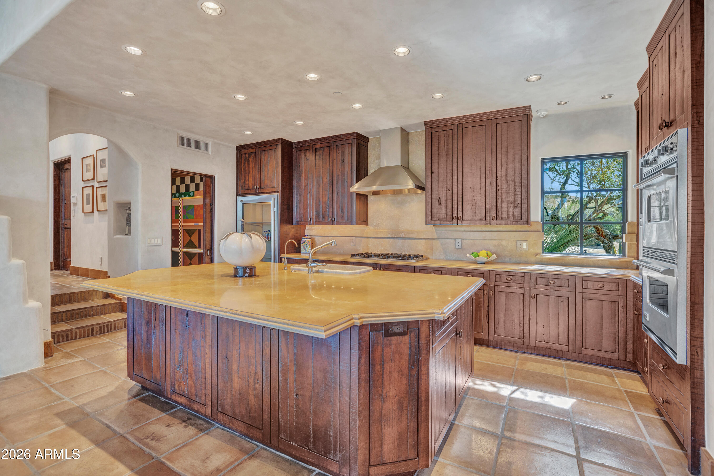 10040 E HAPPY VALLEY Road 68