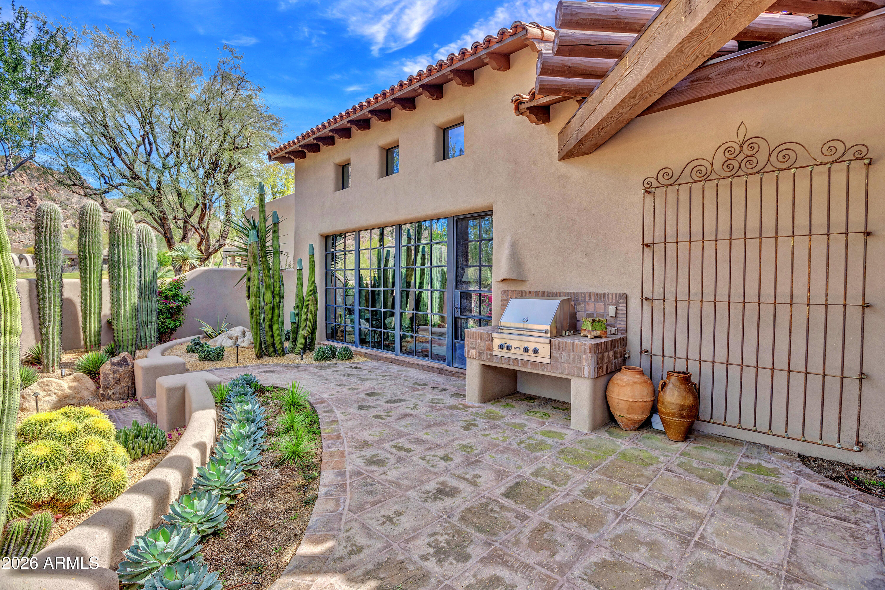 10040 E HAPPY VALLEY Road 68