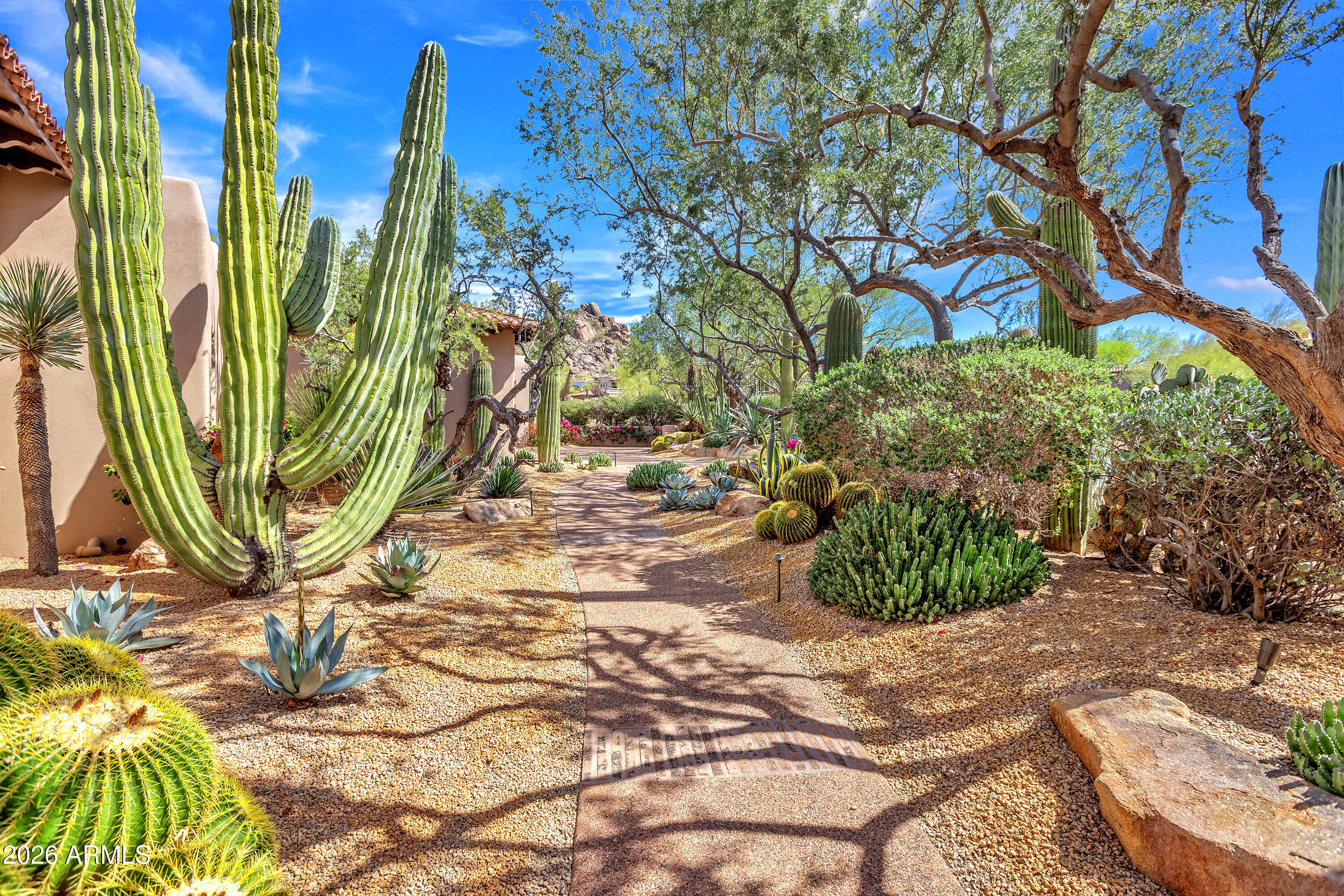 10040 E HAPPY VALLEY Road 68