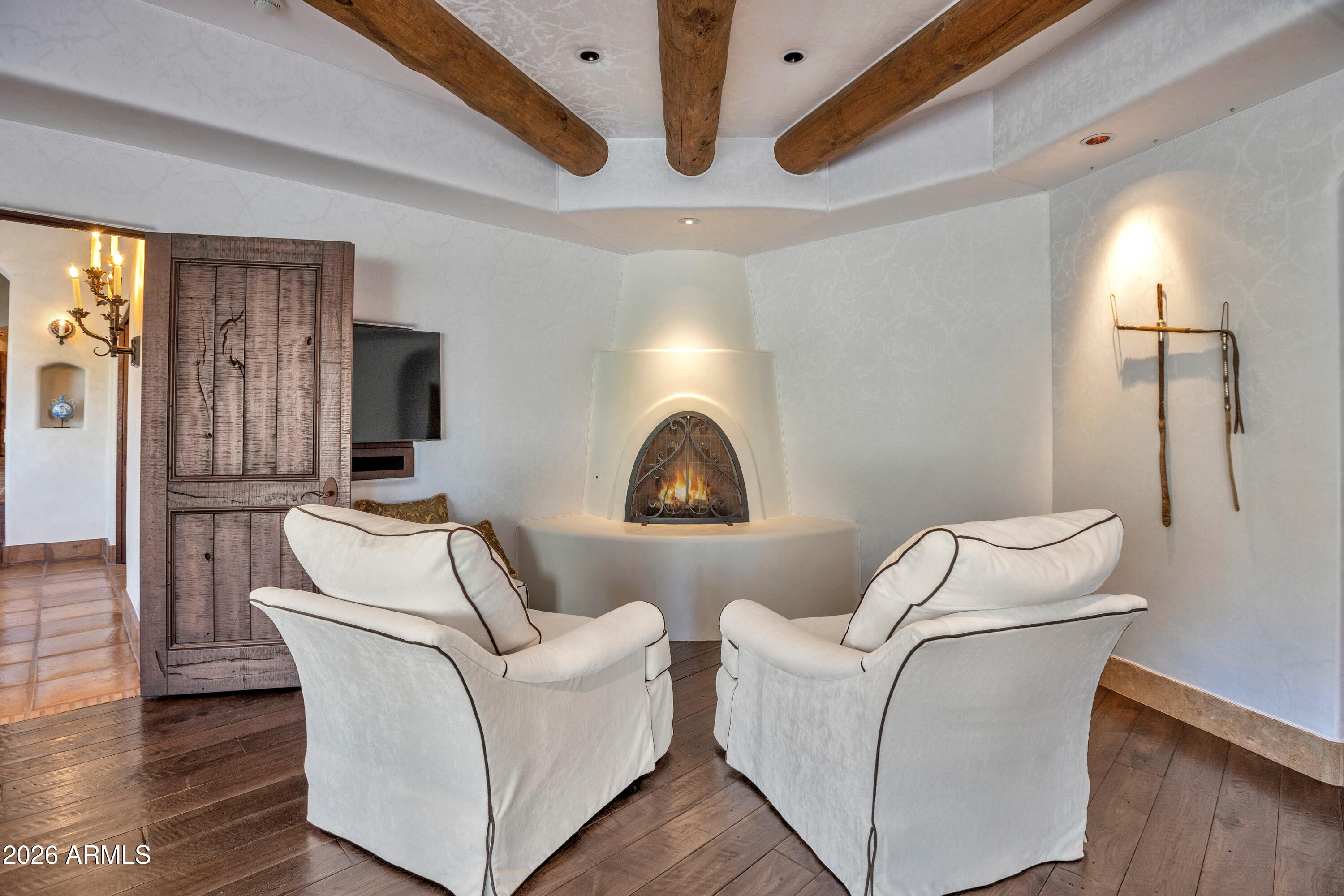 10040 E HAPPY VALLEY Road 68