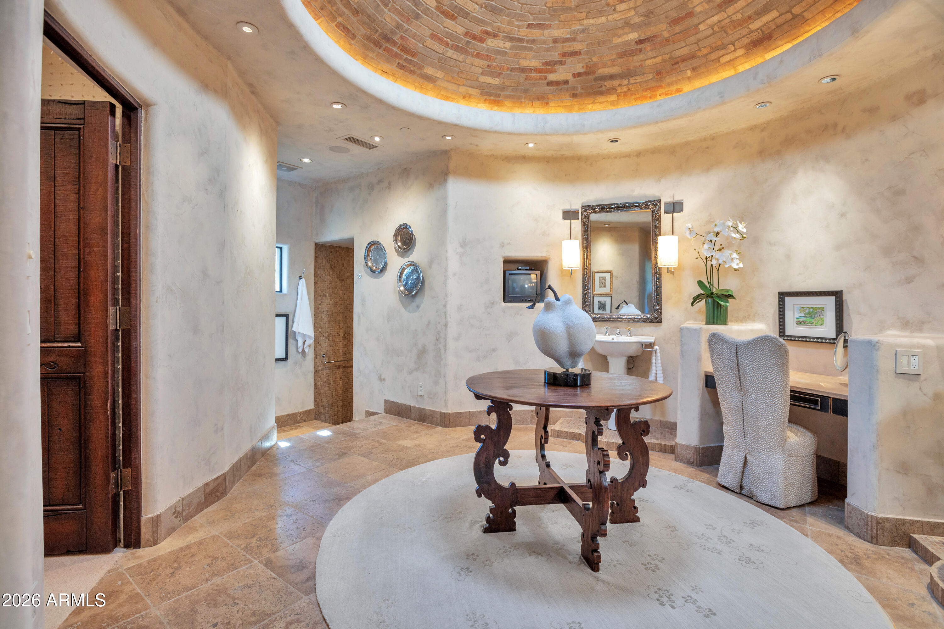 10040 E HAPPY VALLEY Road 68