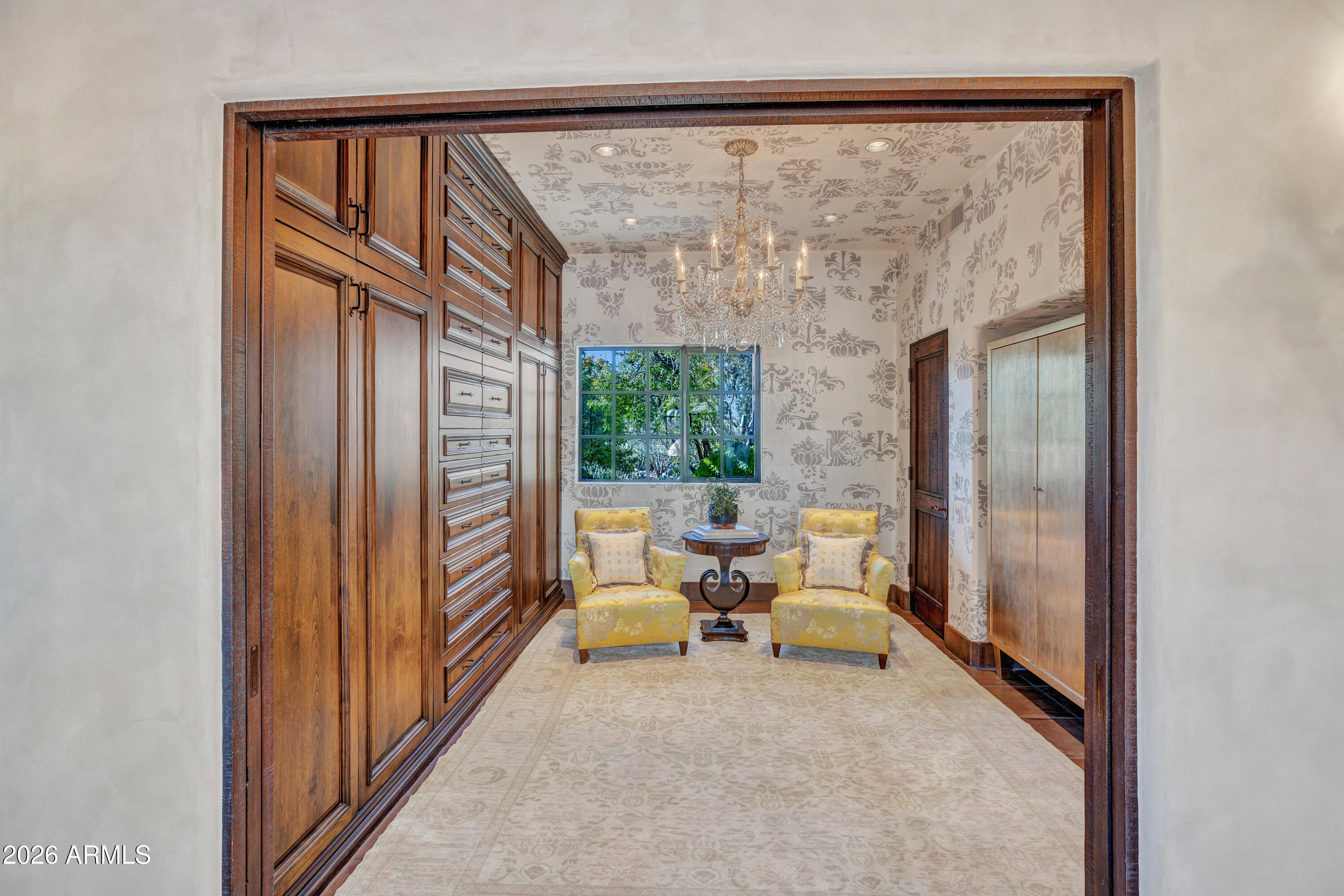 10040 E HAPPY VALLEY Road 68