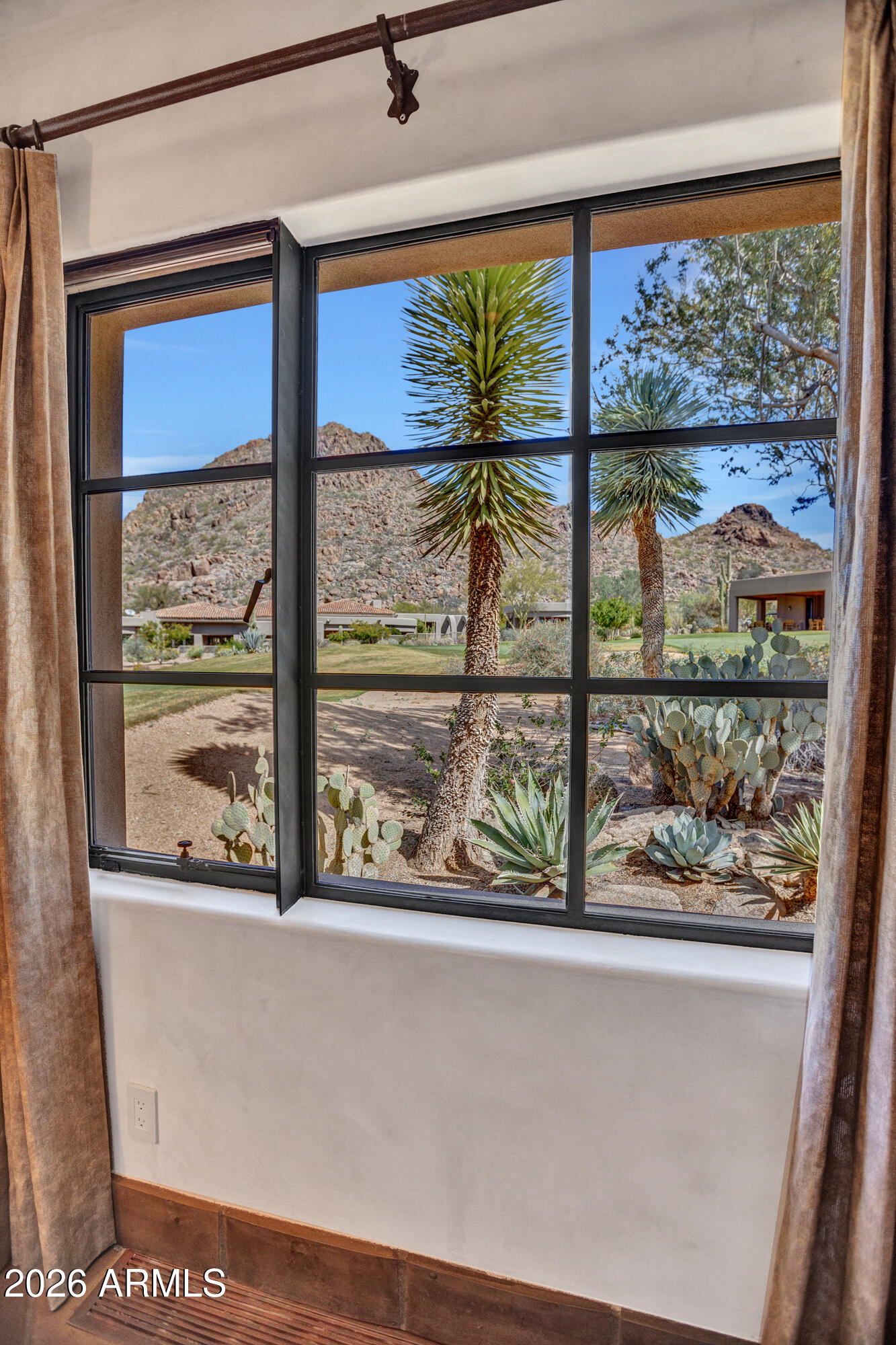 10040 E HAPPY VALLEY Road 68