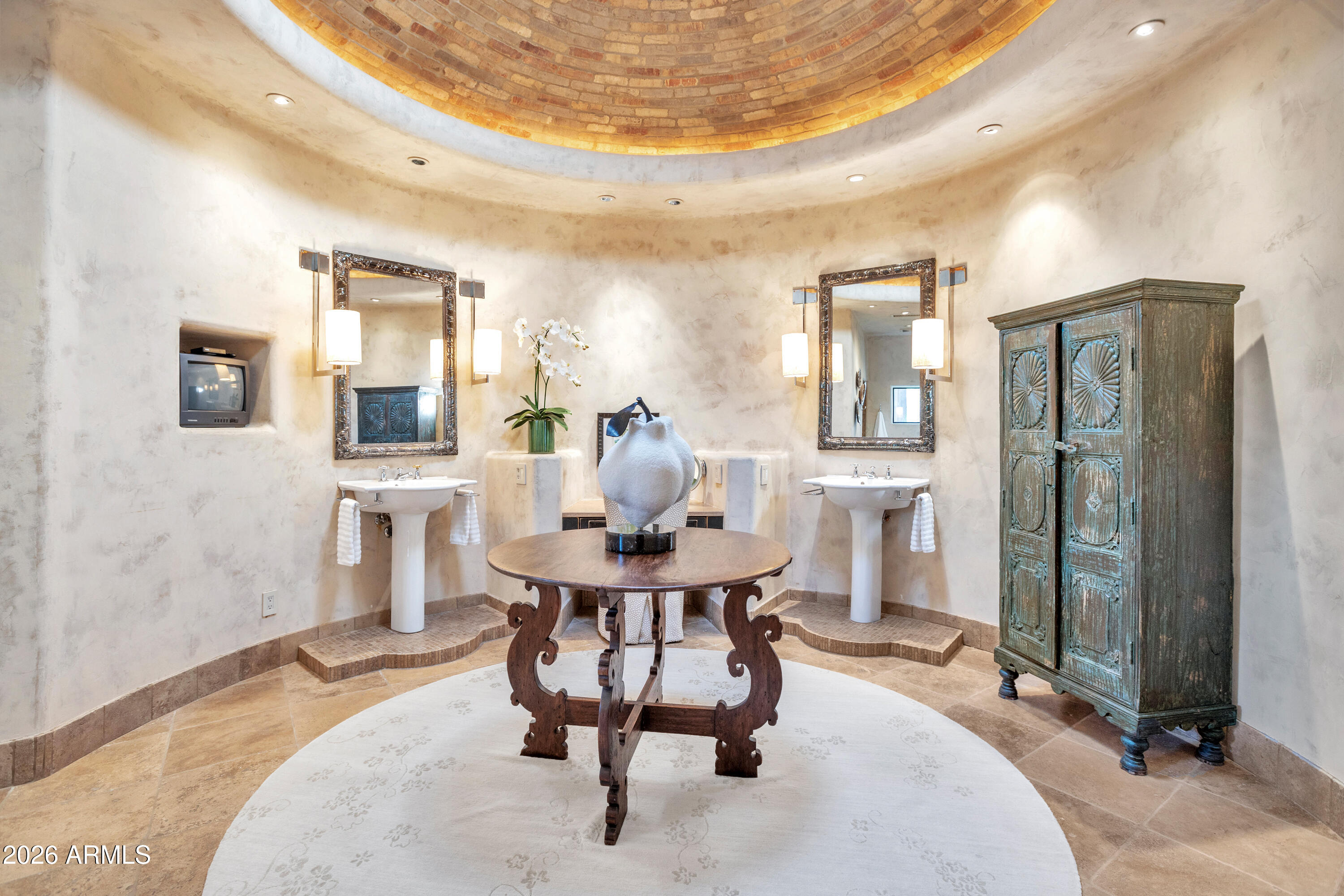 10040 E HAPPY VALLEY Road 68