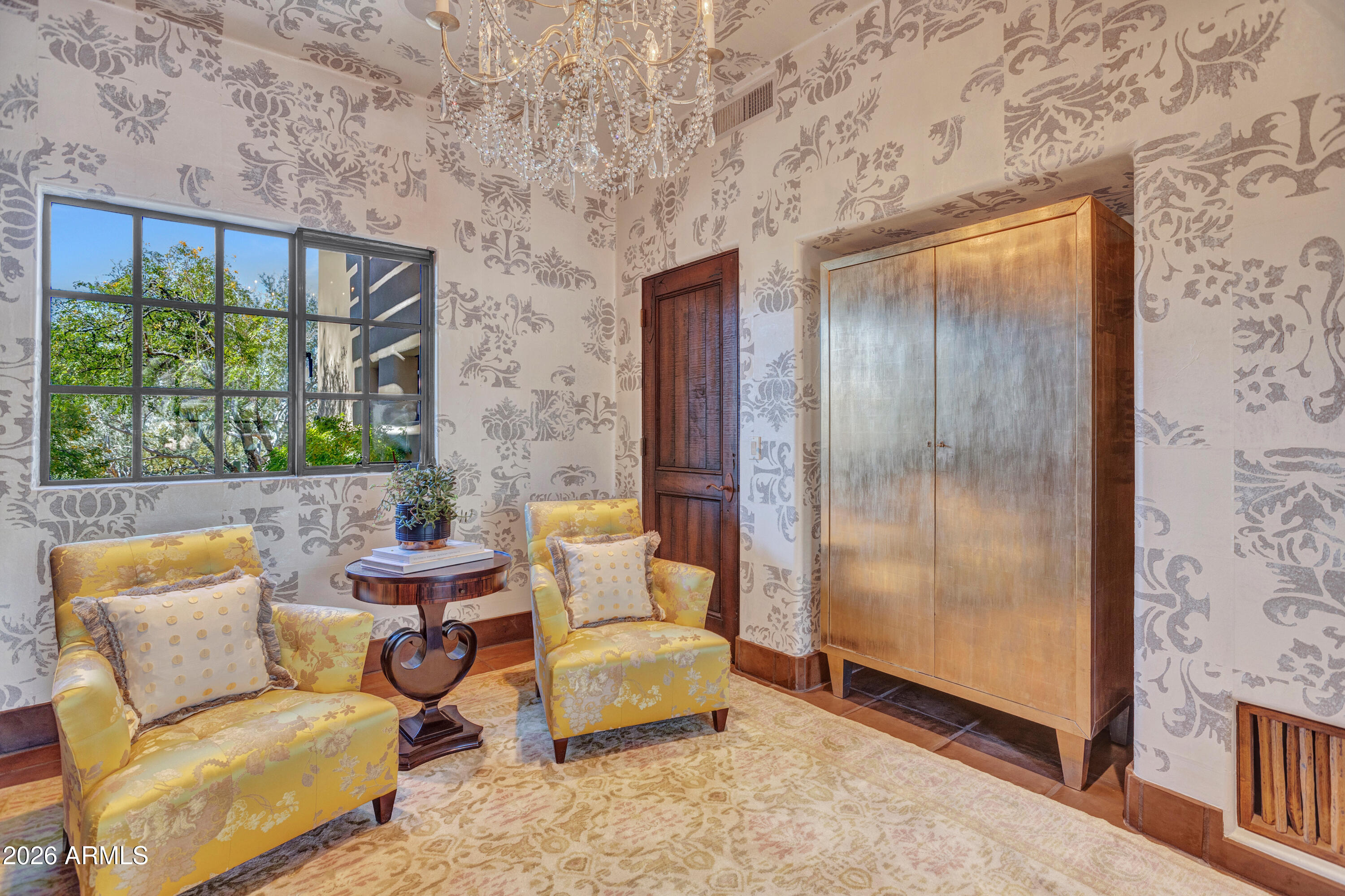 10040 E HAPPY VALLEY Road 68