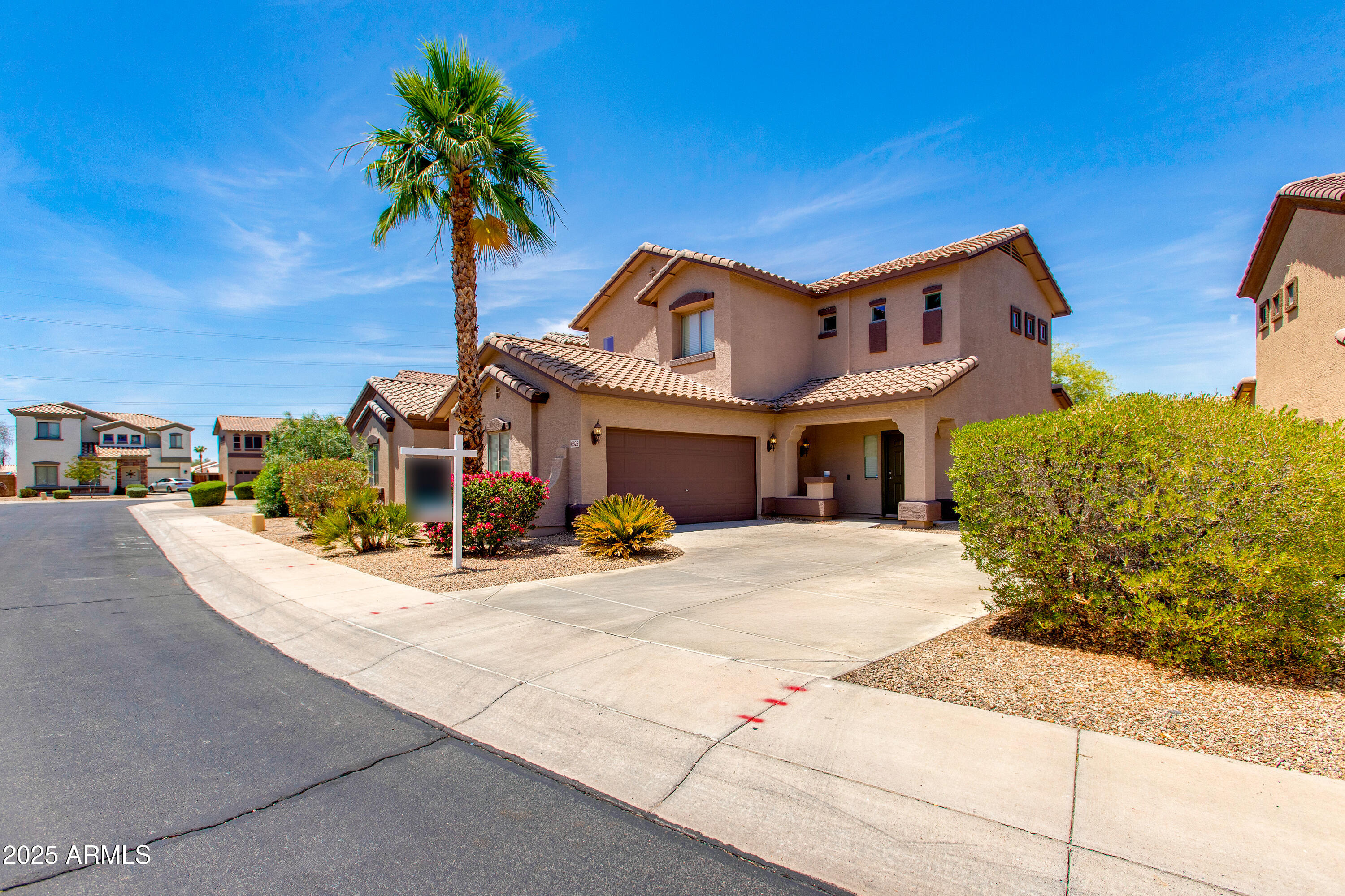 6626 W LAUREL Avenue