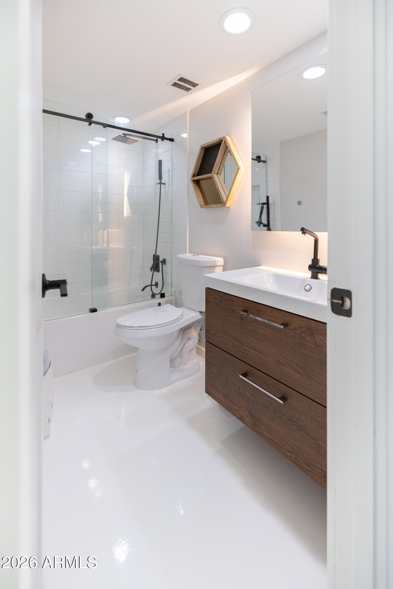 4201 E CAMELBACK Road 91