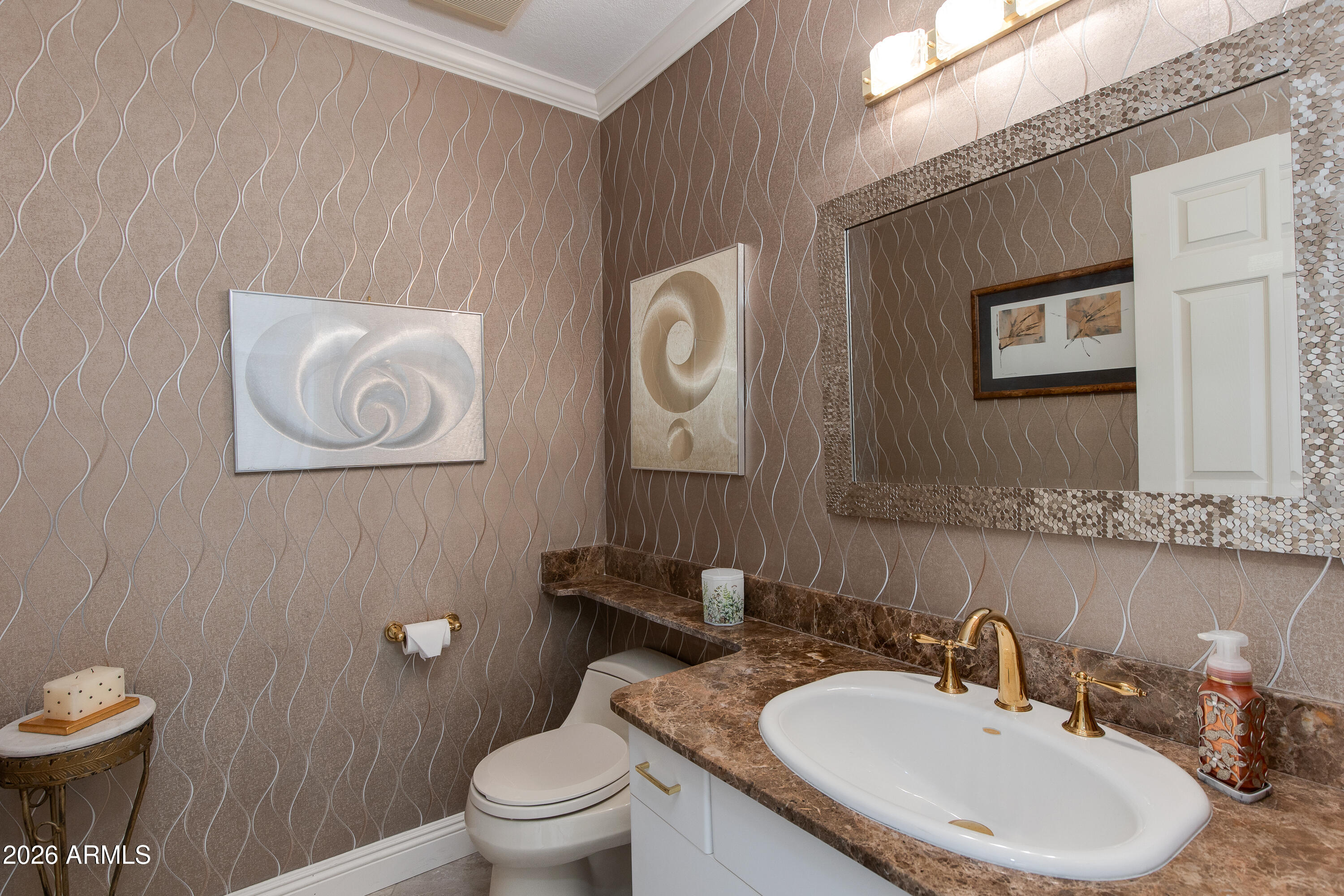 2626 E ARIZONA BILTMORE Circle 40