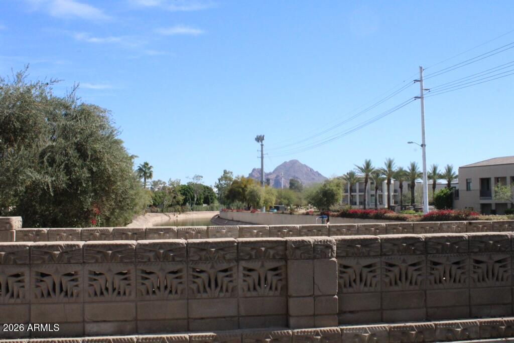 2626 E ARIZONA BILTMORE Circle 40