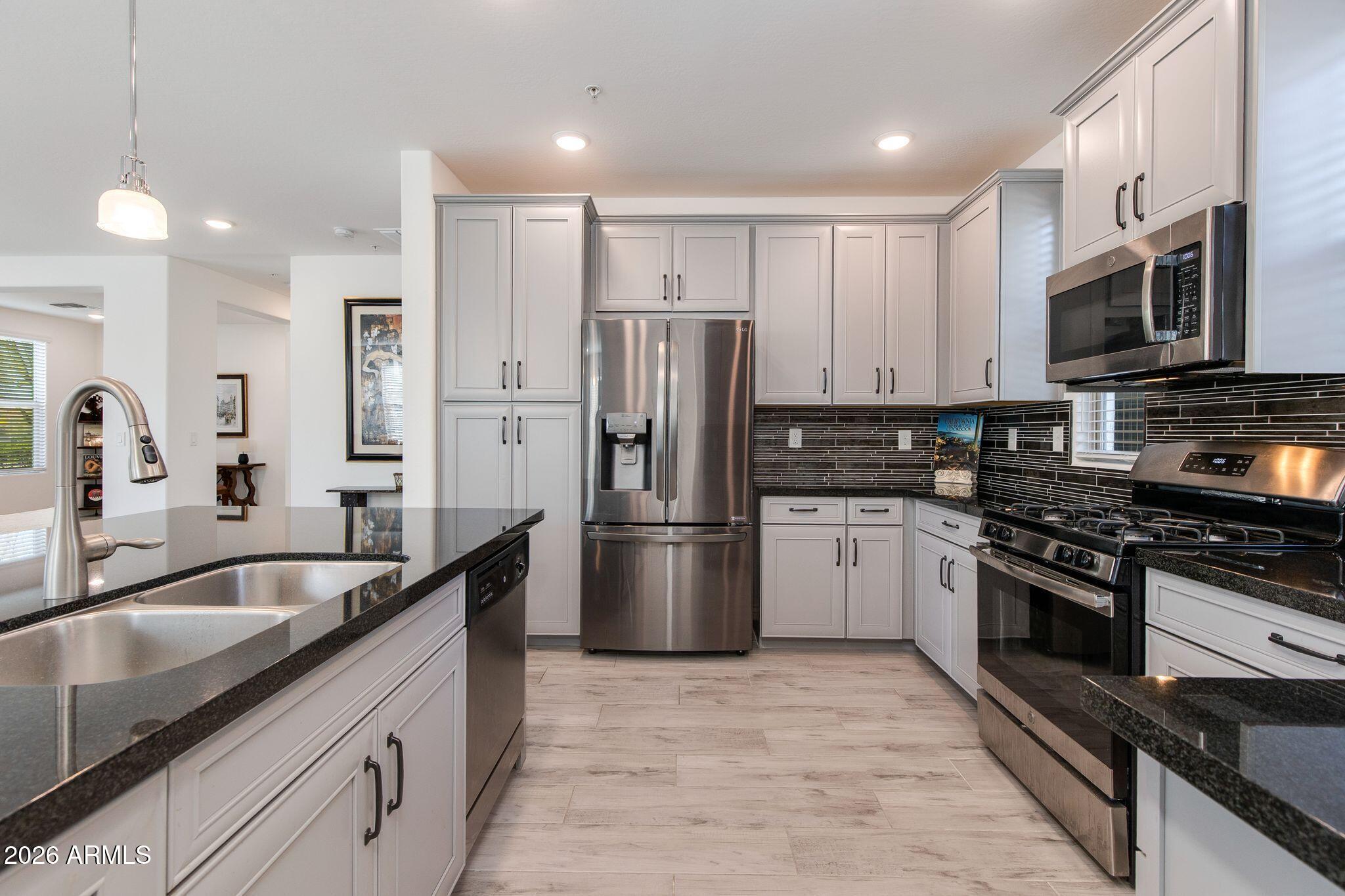 5100 E RANCHO PALOMA Drive 1002