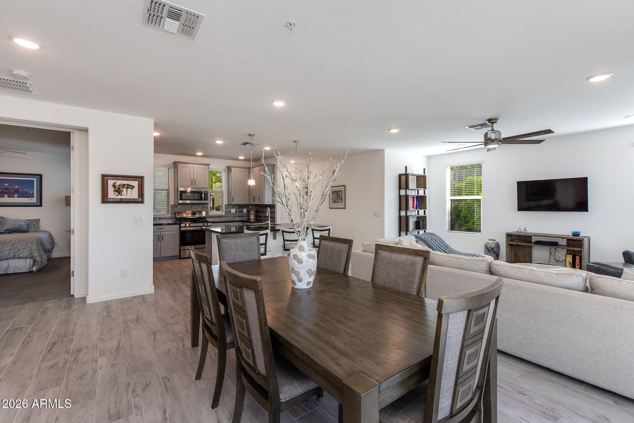 5100 E RANCHO PALOMA Drive 1002