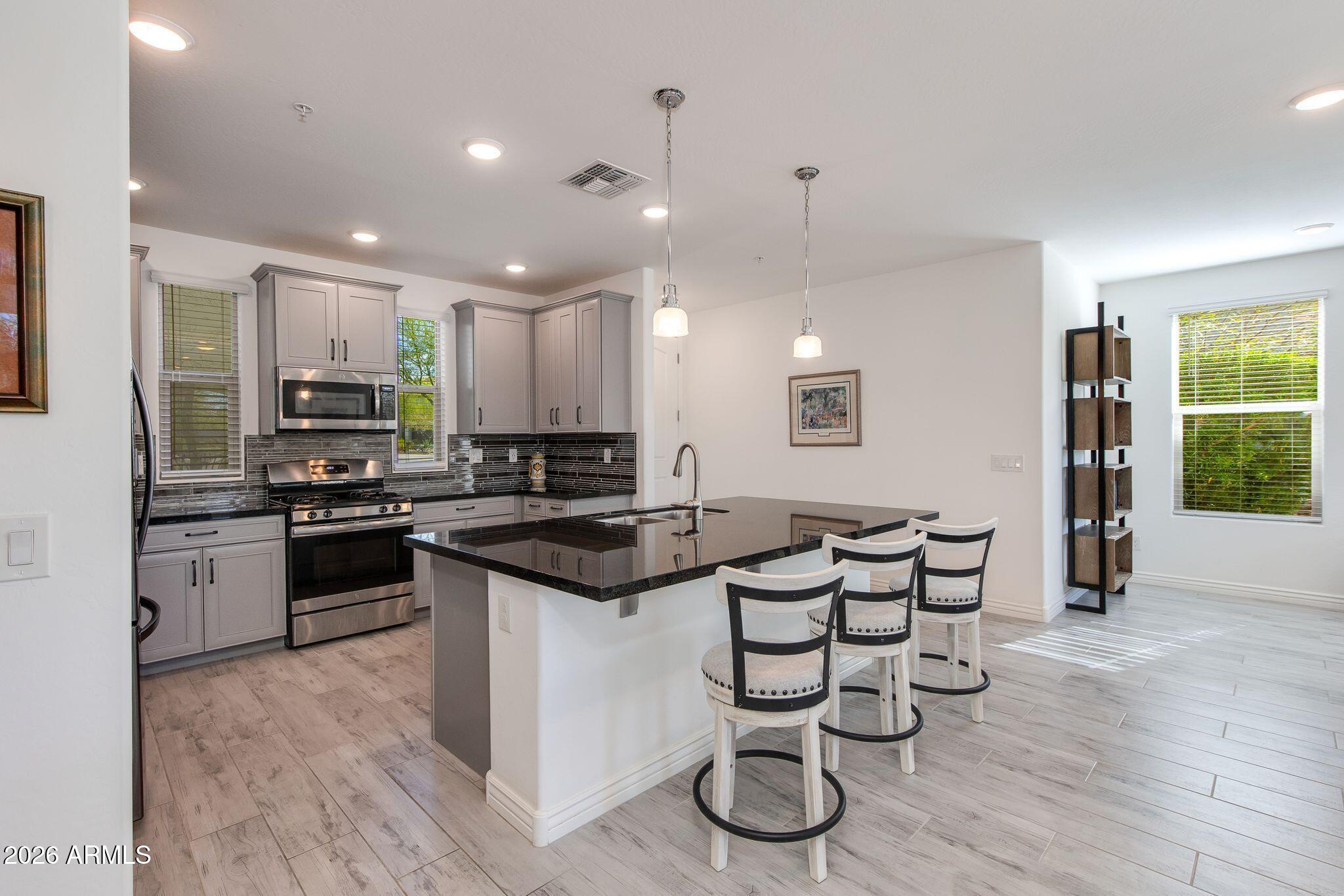5100 E RANCHO PALOMA Drive 1002