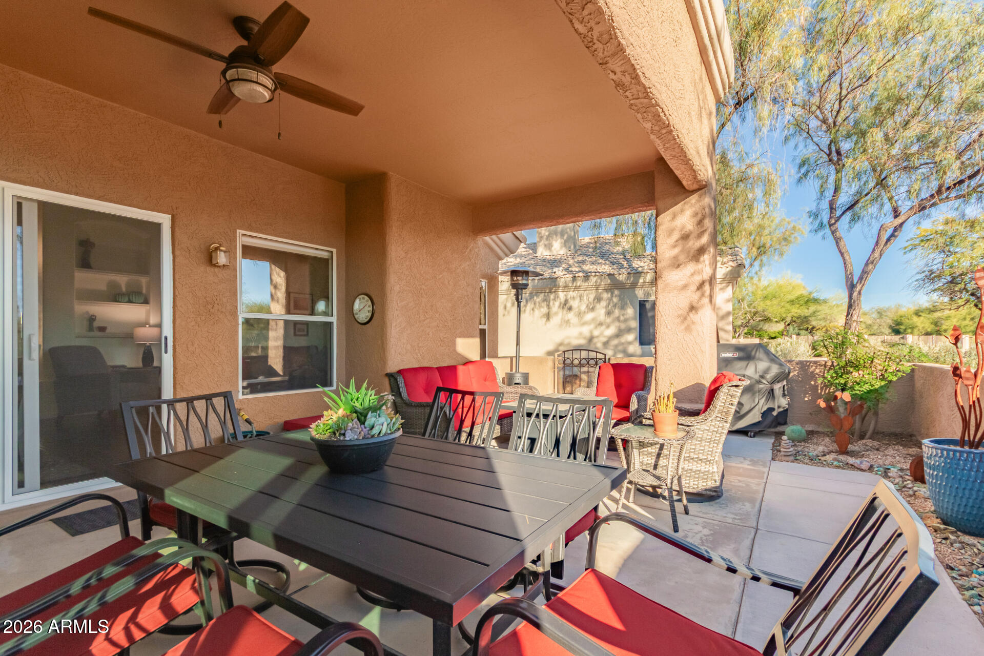 4721 E MORNING VISTA Lane