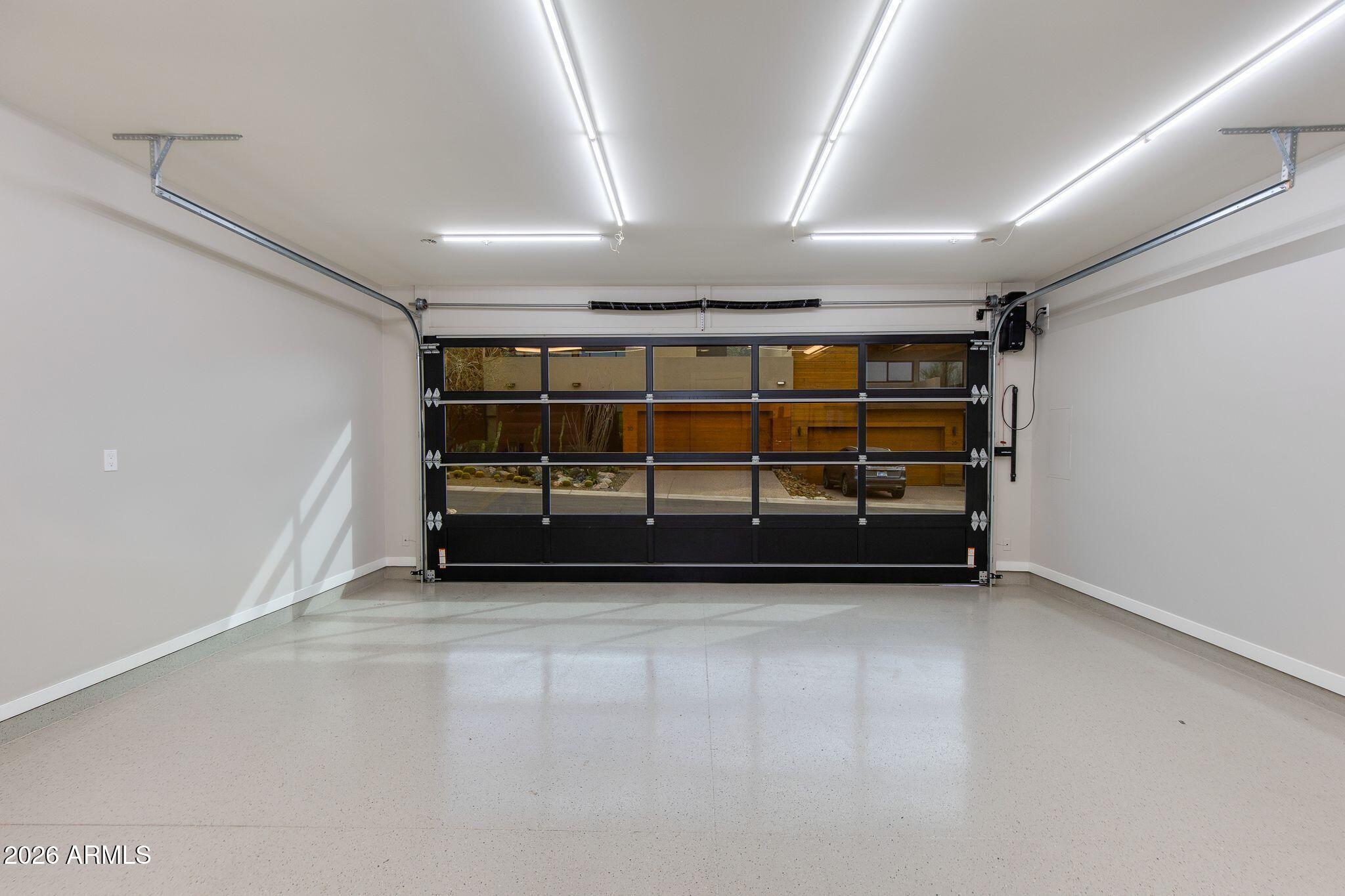 6525 E CAVE CREEK Road Unit: 27