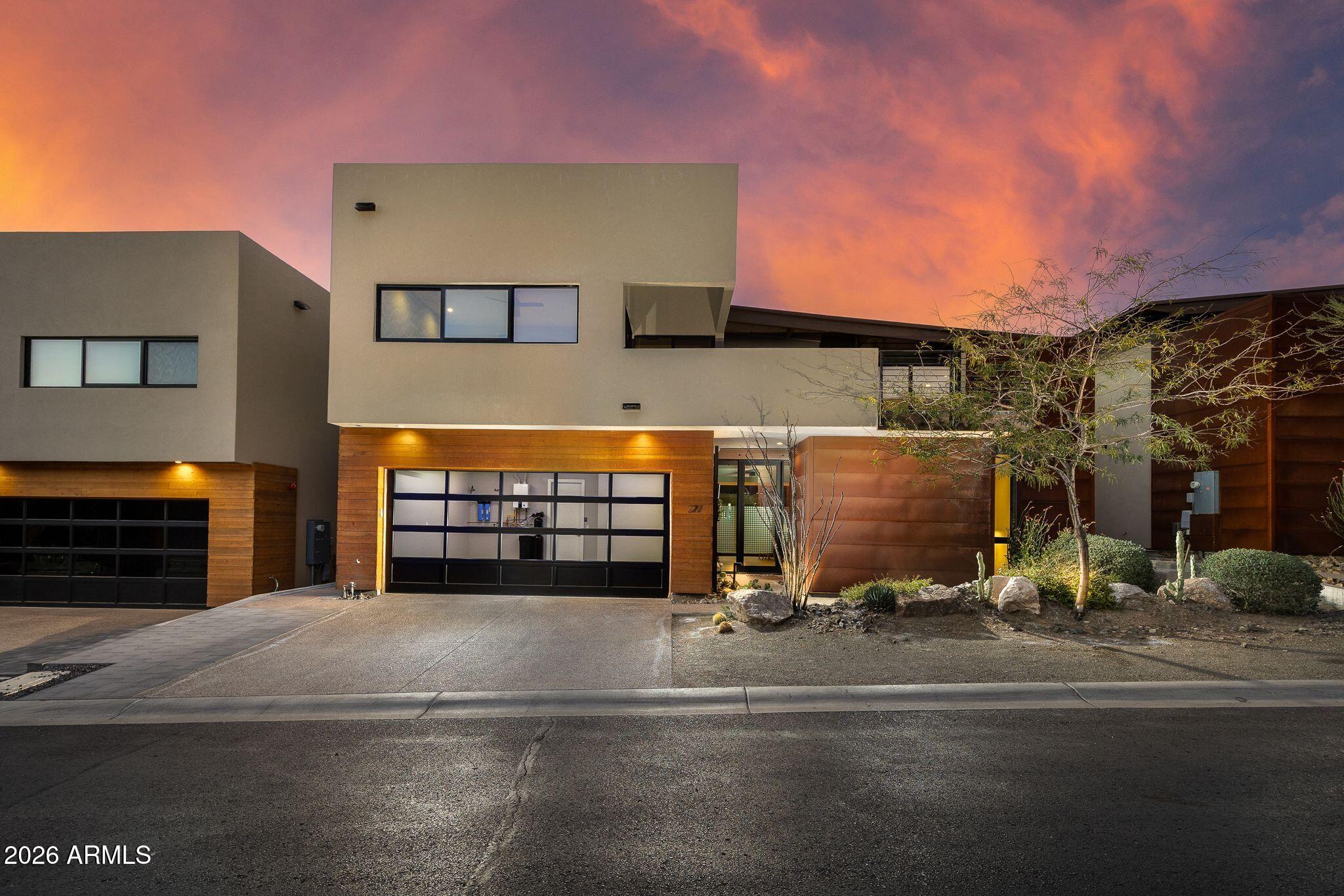 6525 E CAVE CREEK Road Unit: 27