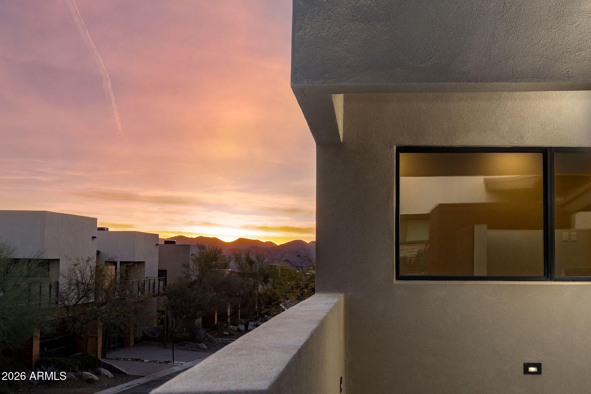 6525 E CAVE CREEK Road Unit: 27